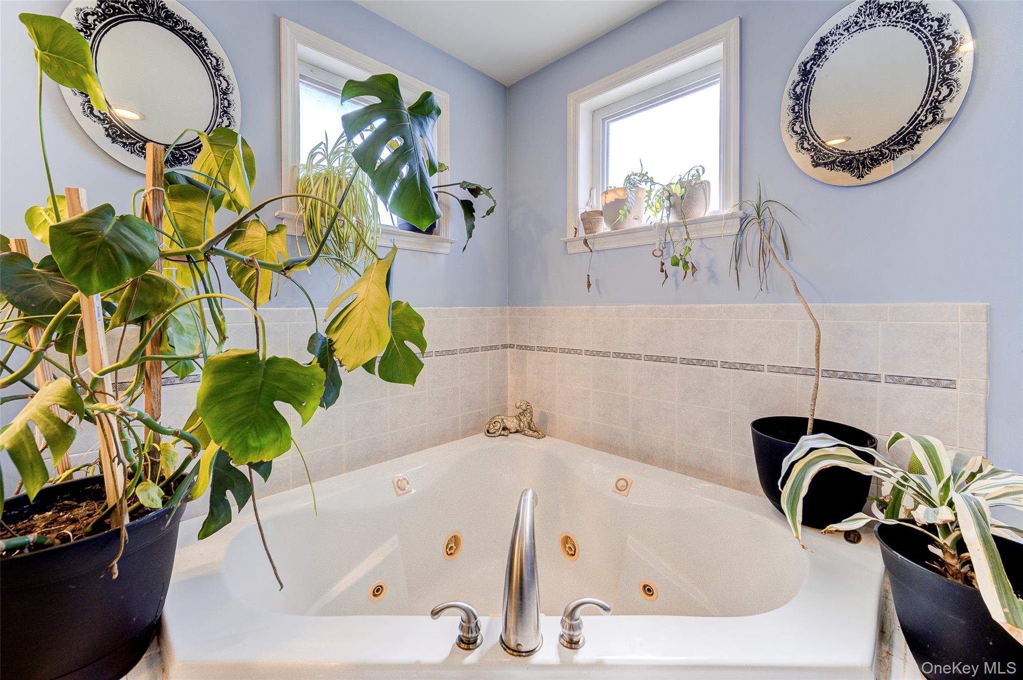 Single Family Grove  Ulster County, NY 12528, MLS-975609-17