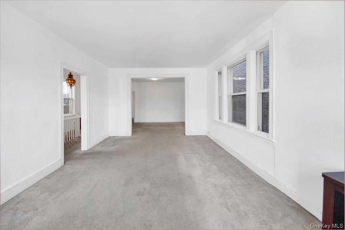 Single Family Haight  Bronx, NY 10461, MLS-975617-16