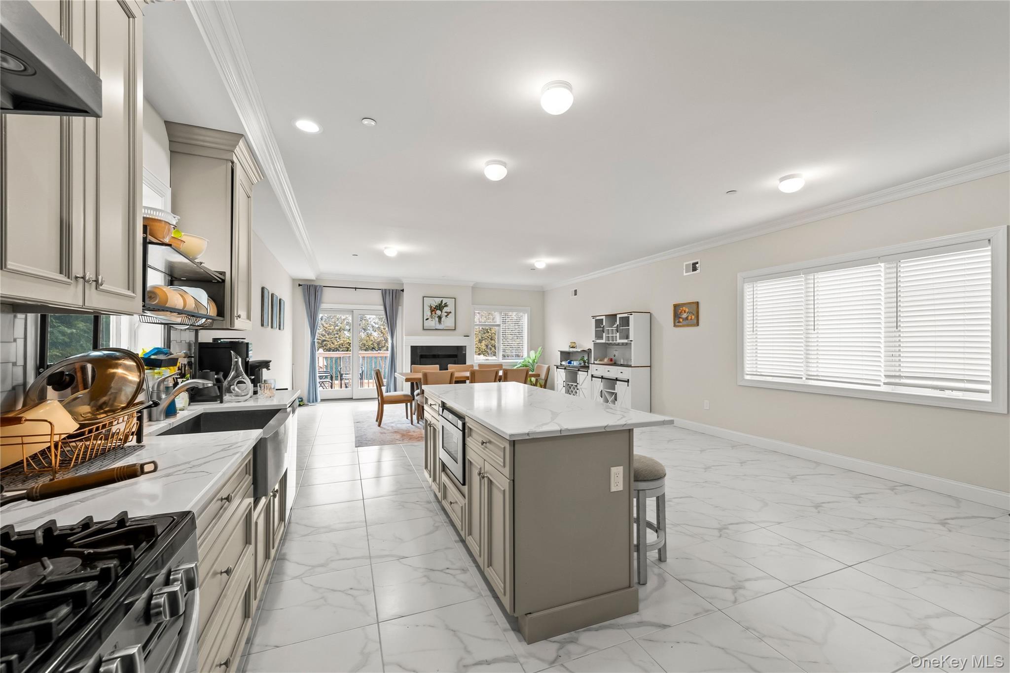 Single Family Sanford Staten Island, NY 10307, MLS-975618-13
