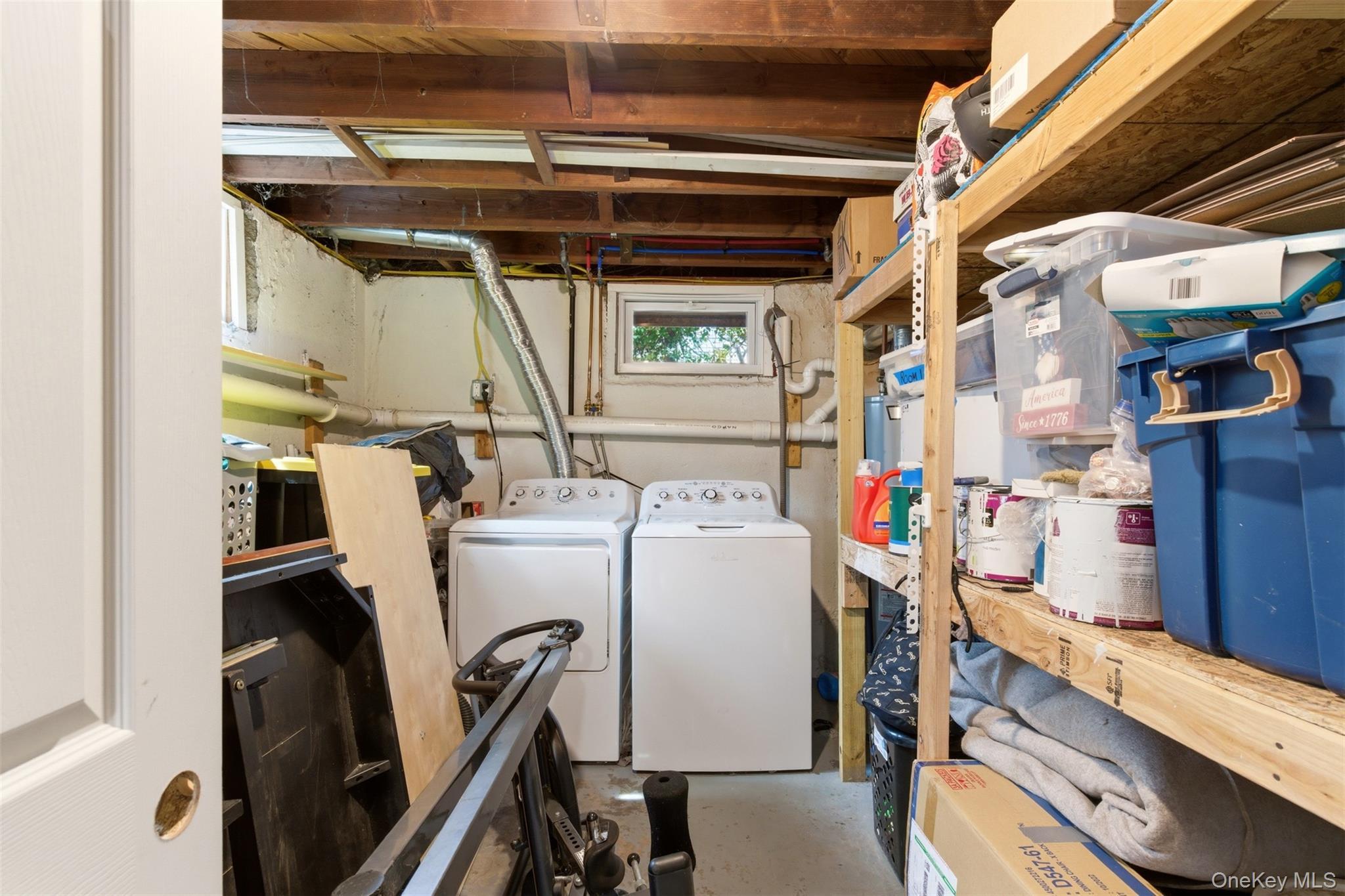 Single Family 4th  Suffolk County, NY 11731, MLS-975619-19