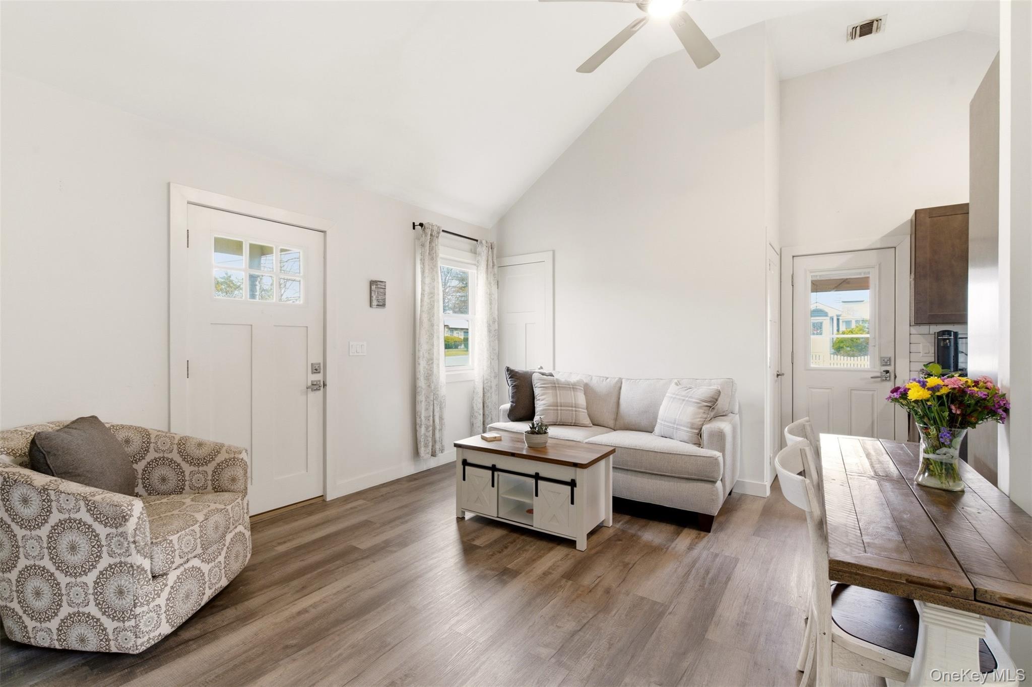 Single Family 4th  Suffolk County, NY 11731, MLS-975619-6