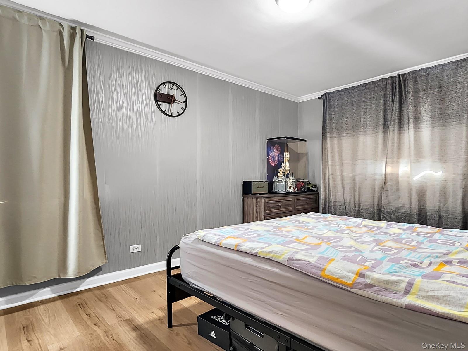 Coop 137th  Queens, NY 11354, MLS-975620-6