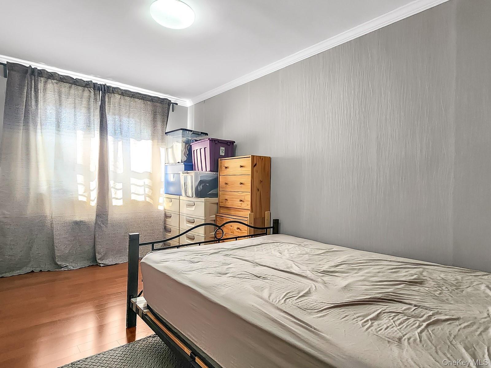 Coop 137th  Queens, NY 11354, MLS-975620-7