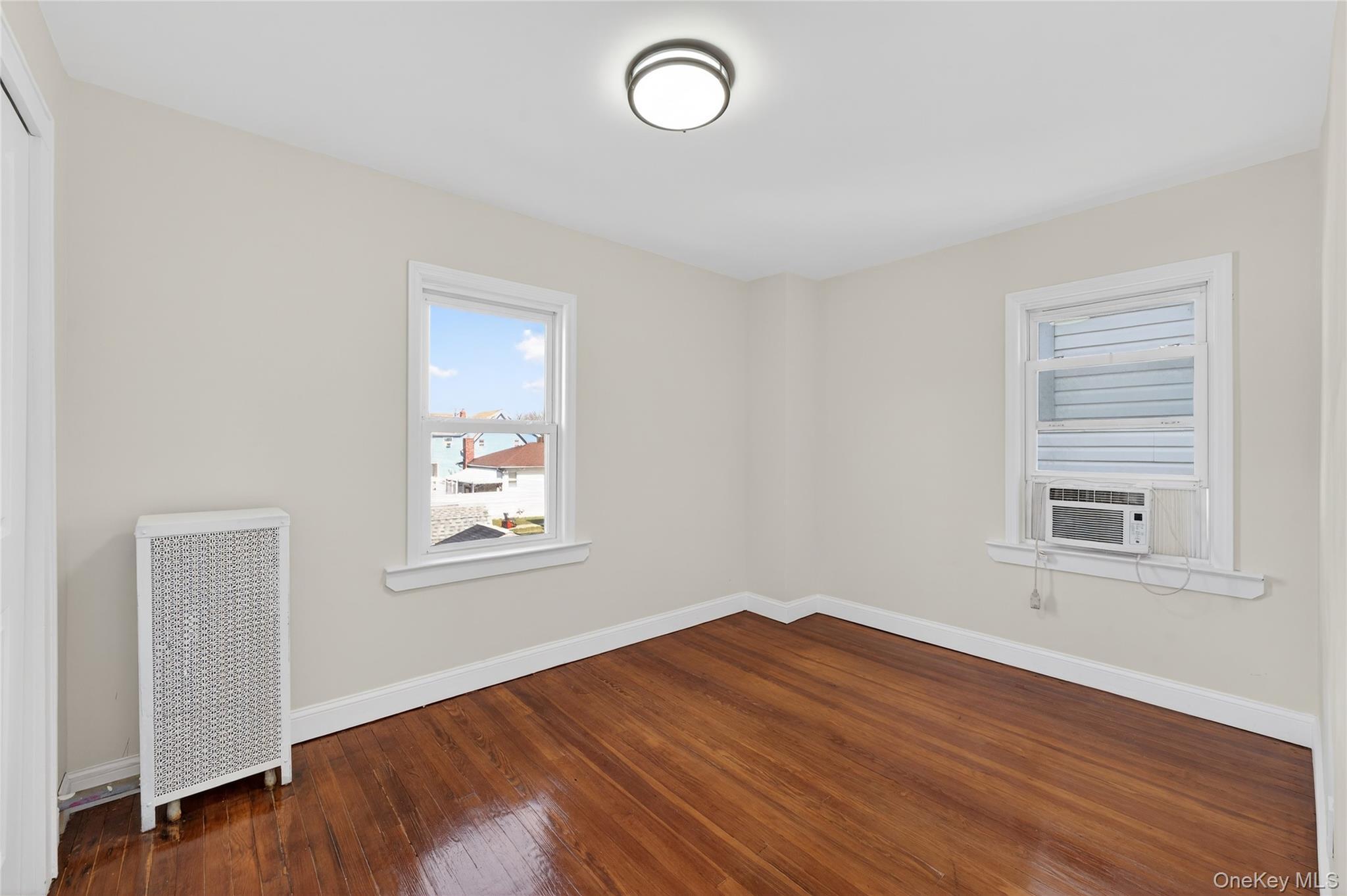 Single Family 140th  Queens, NY 11434, MLS-975637-6