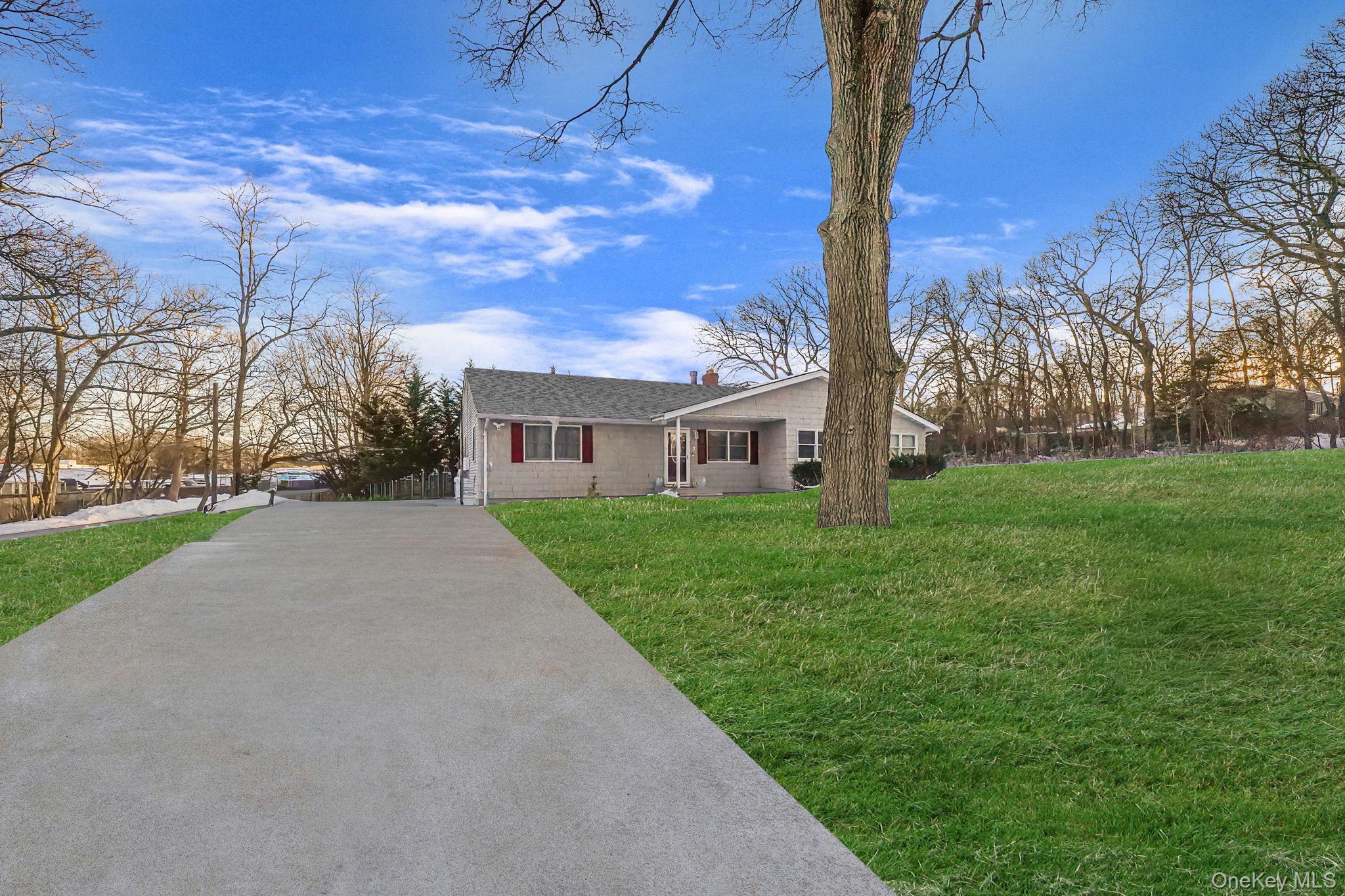 Single Family Buchanan  Suffolk County, NY 11727, MLS-975642-3