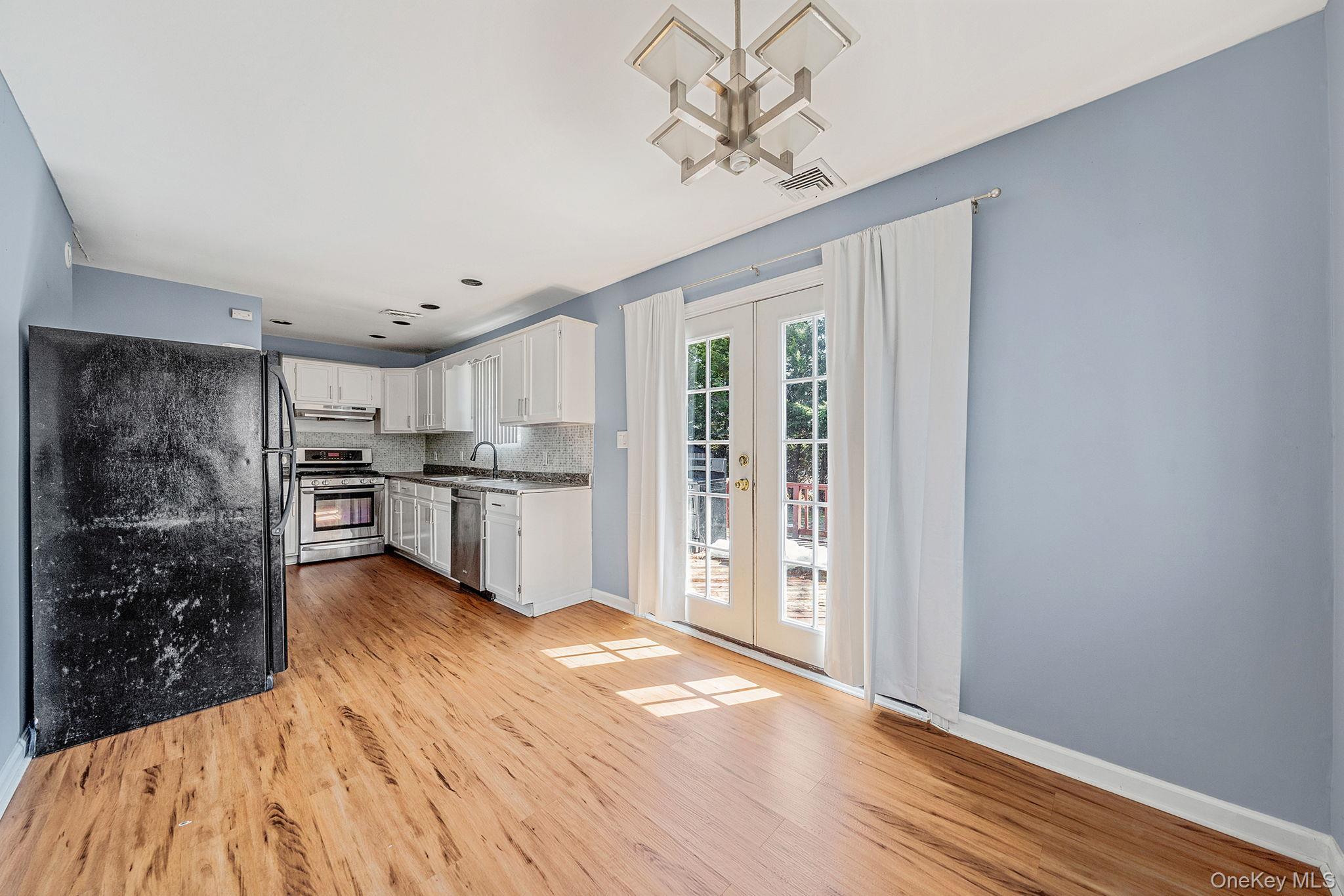 Single Family Buchanan  Suffolk County, NY 11727, MLS-975642-38