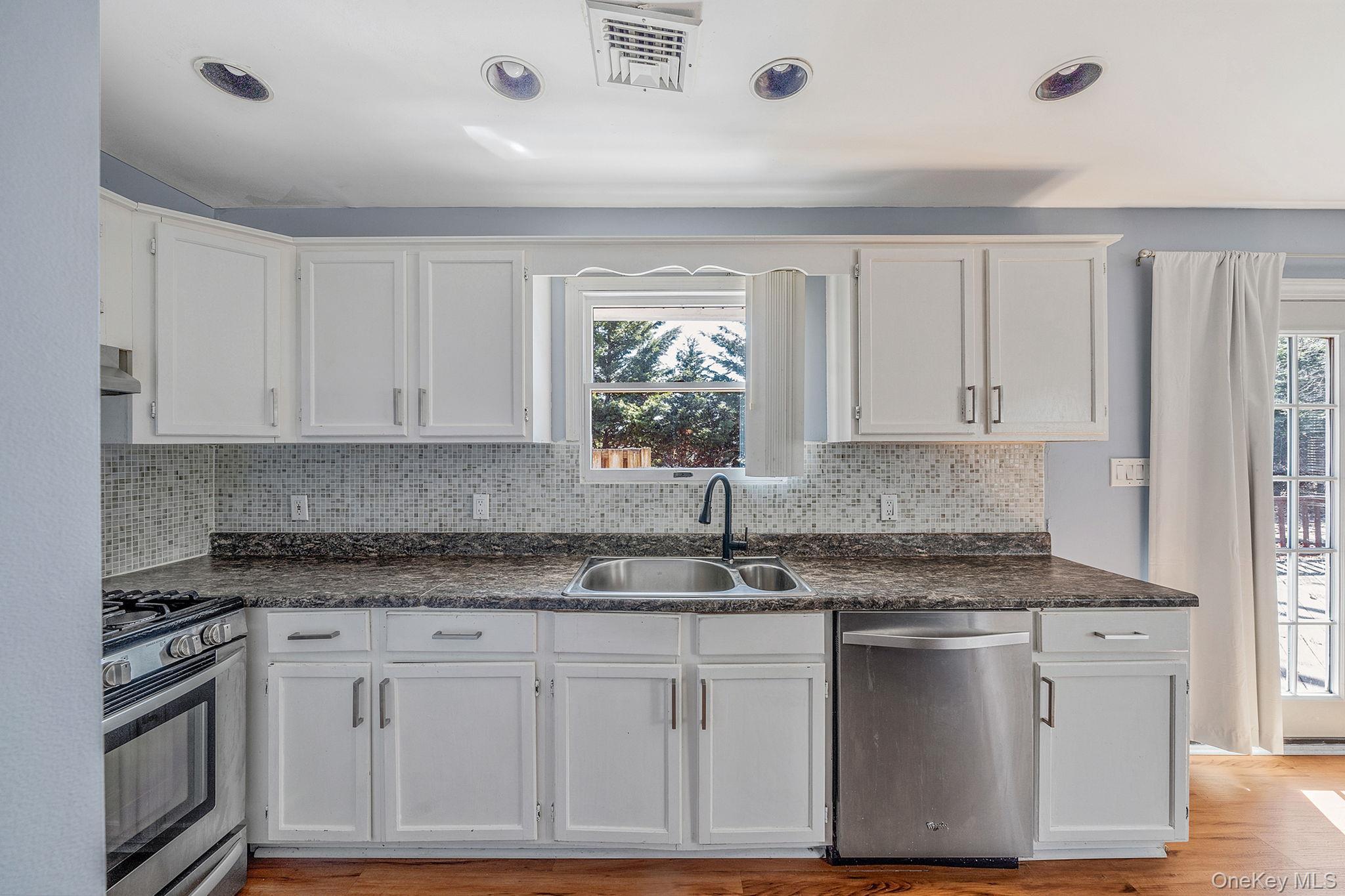 Single Family Buchanan  Suffolk County, NY 11727, MLS-975642-42