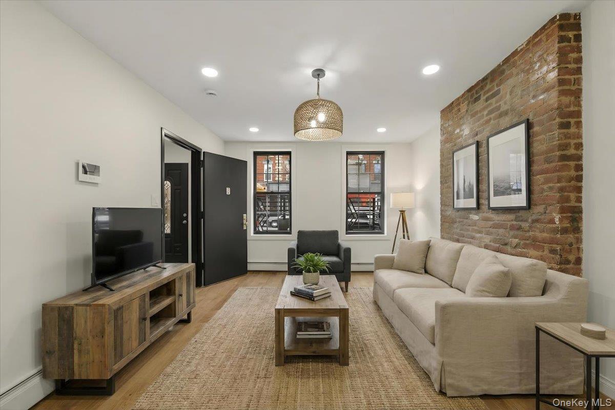 Single Family Malcolm X  Brooklyn, NY 11233, MLS-975649-23