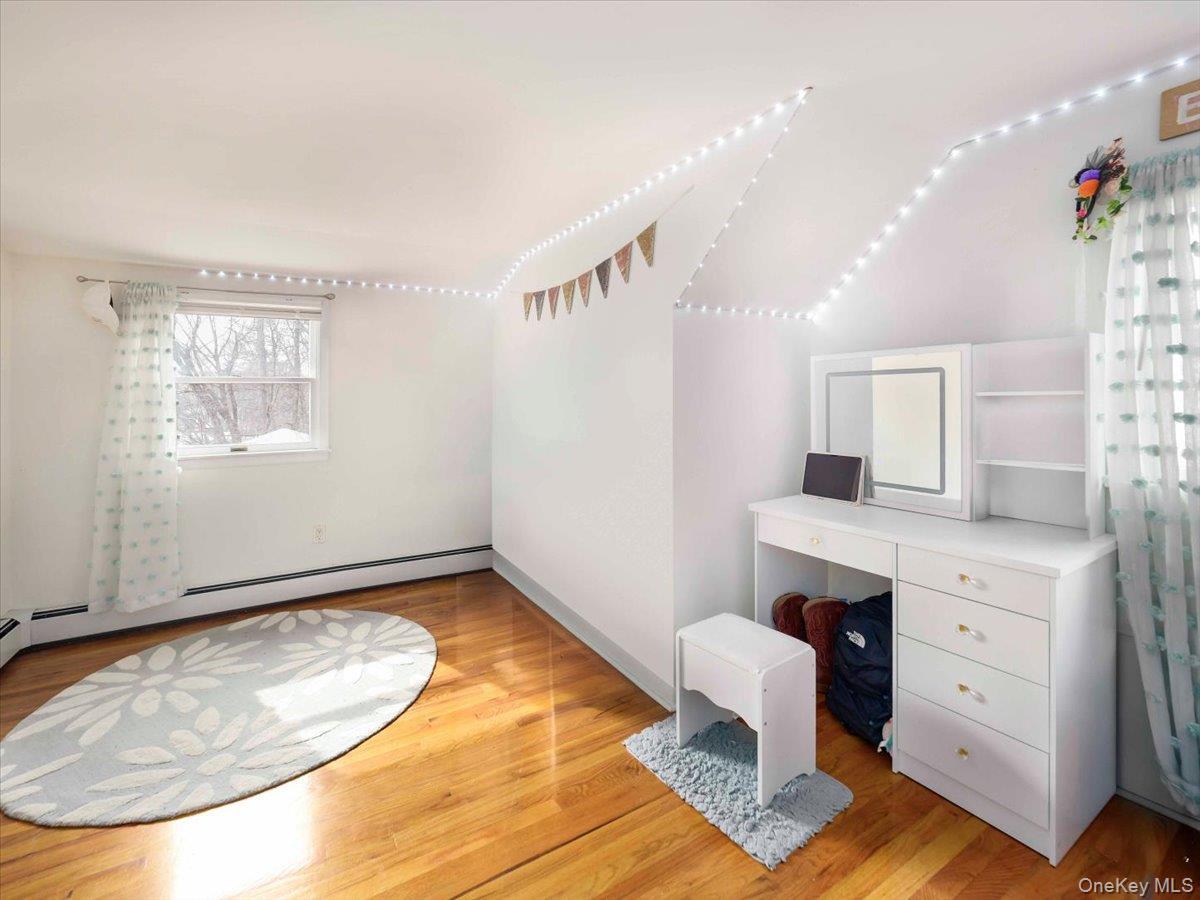 Single Family Hillside  Rockland County, NY 10901, MLS-975688-21