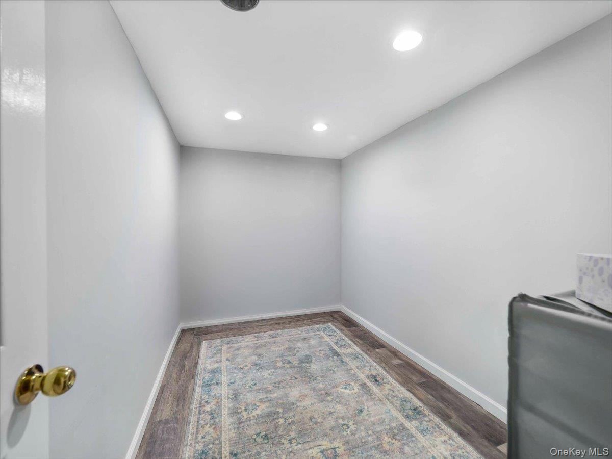 Single Family Hillside  Rockland County, NY 10901, MLS-975688-25