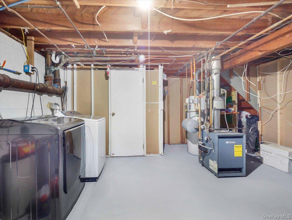 Single Family Hillside  Rockland County, NY 10901, MLS-975688-29