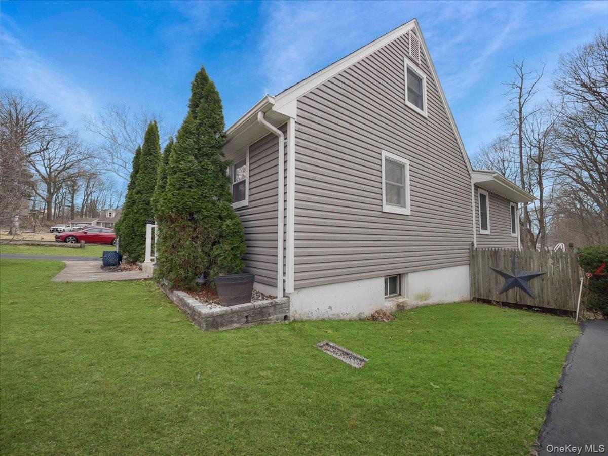 Single Family Hillside  Rockland County, NY 10901, MLS-975688-40