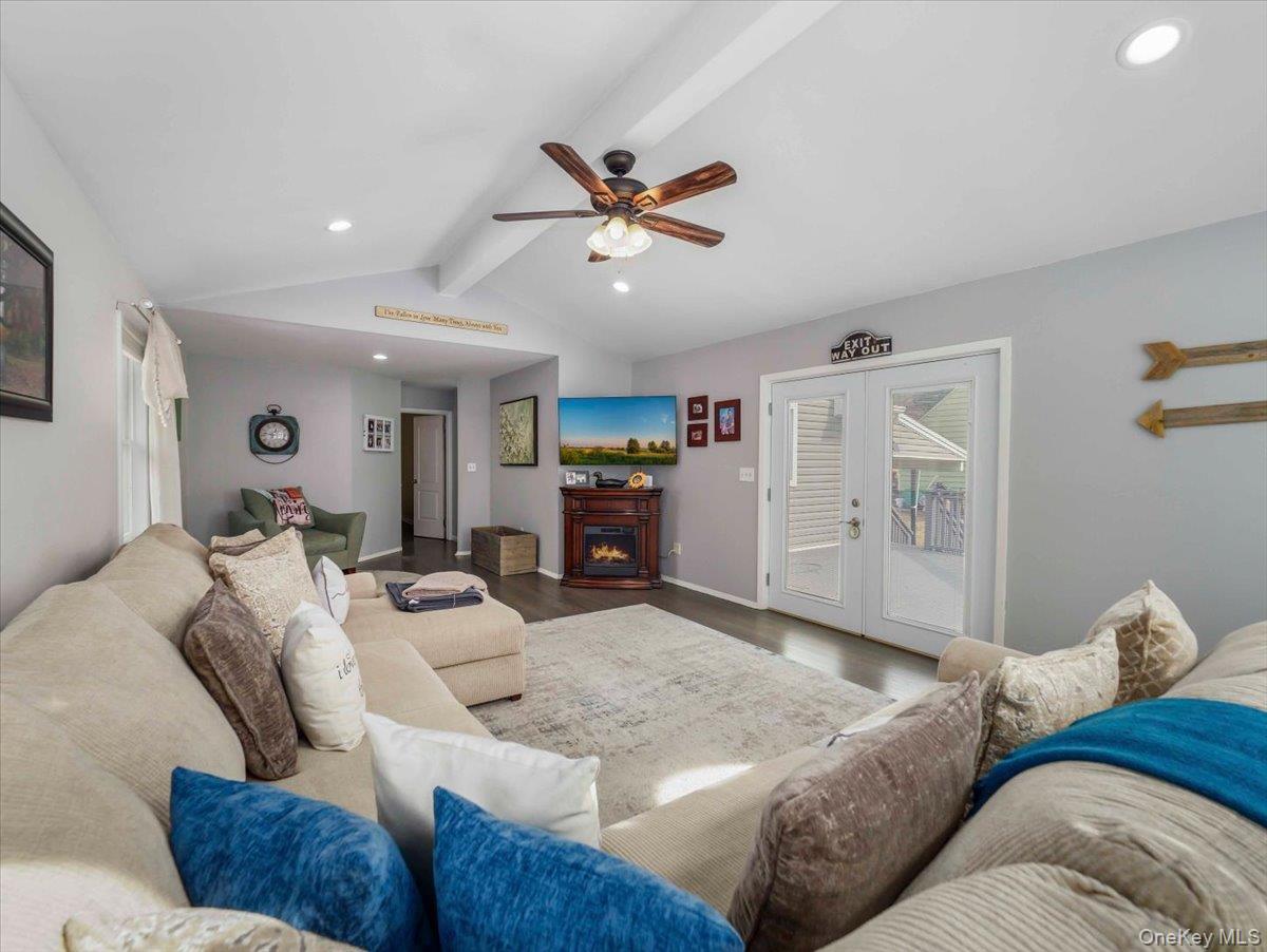 Single Family Hillside  Rockland County, NY 10901, MLS-975688-9