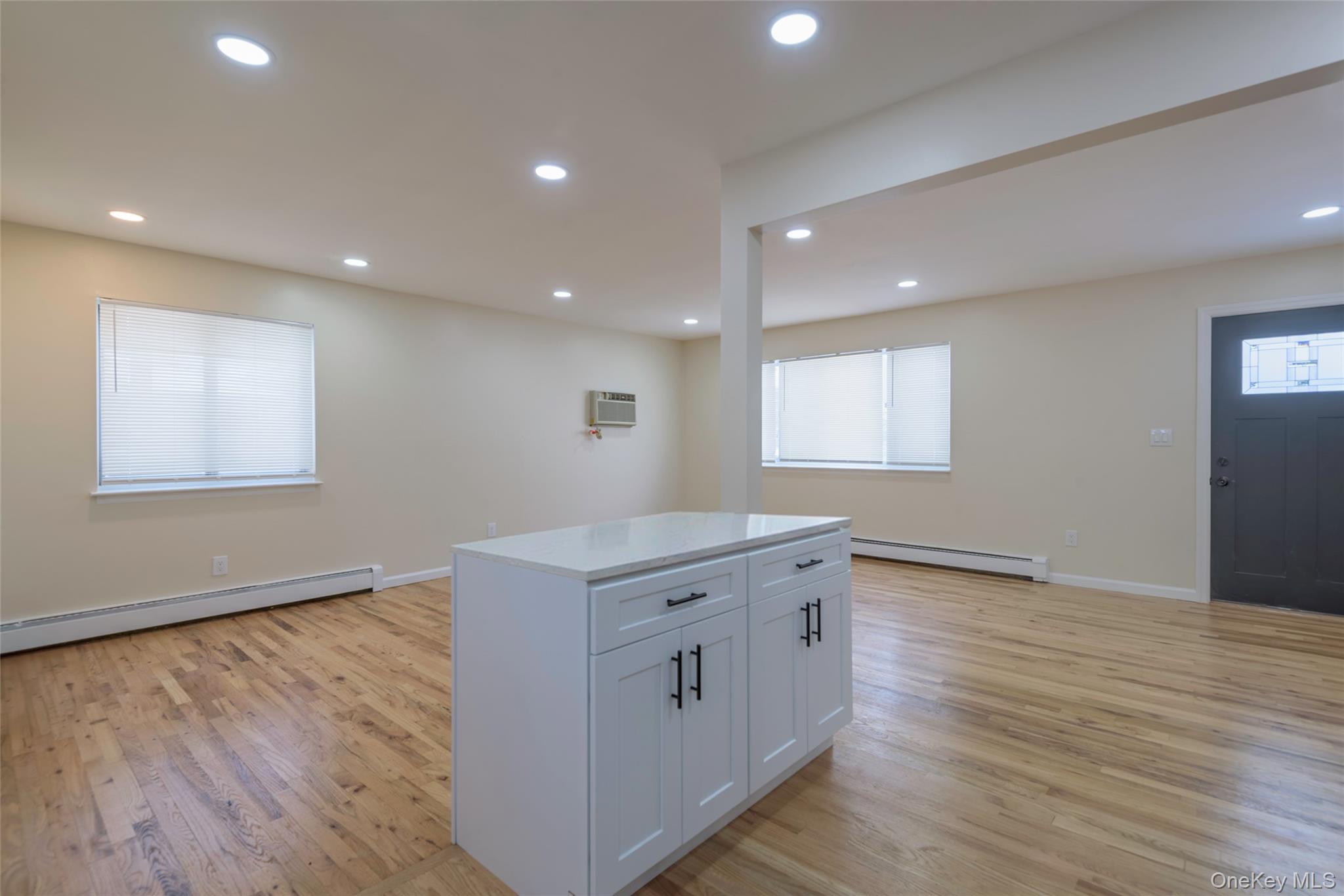 Single Family 23rd  Suffolk County, NY 11798, MLS-975691-4