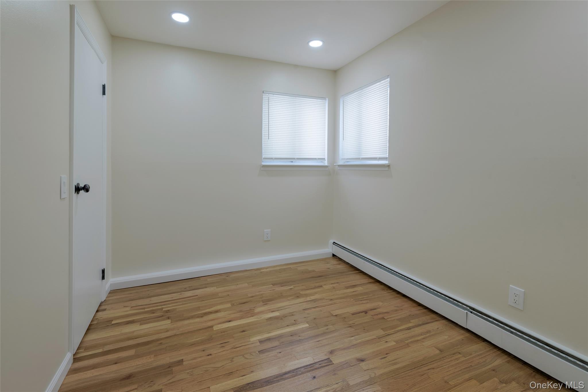 Single Family 23rd  Suffolk County, NY 11798, MLS-975691-9