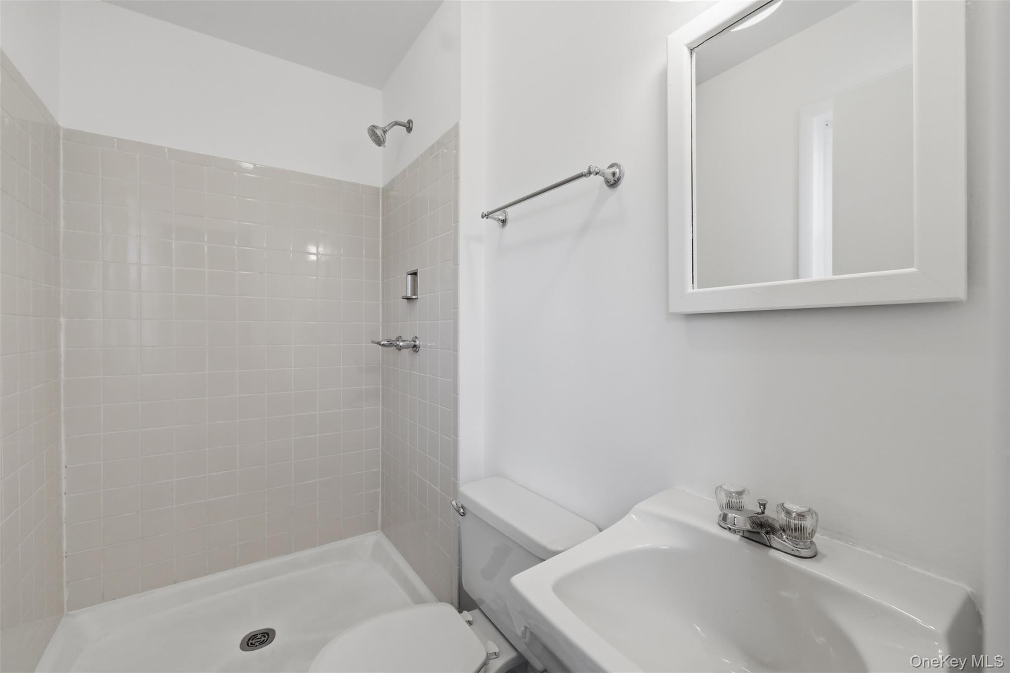 Single Family Ridge  Ulster County, NY 12542, MLS-975692-12