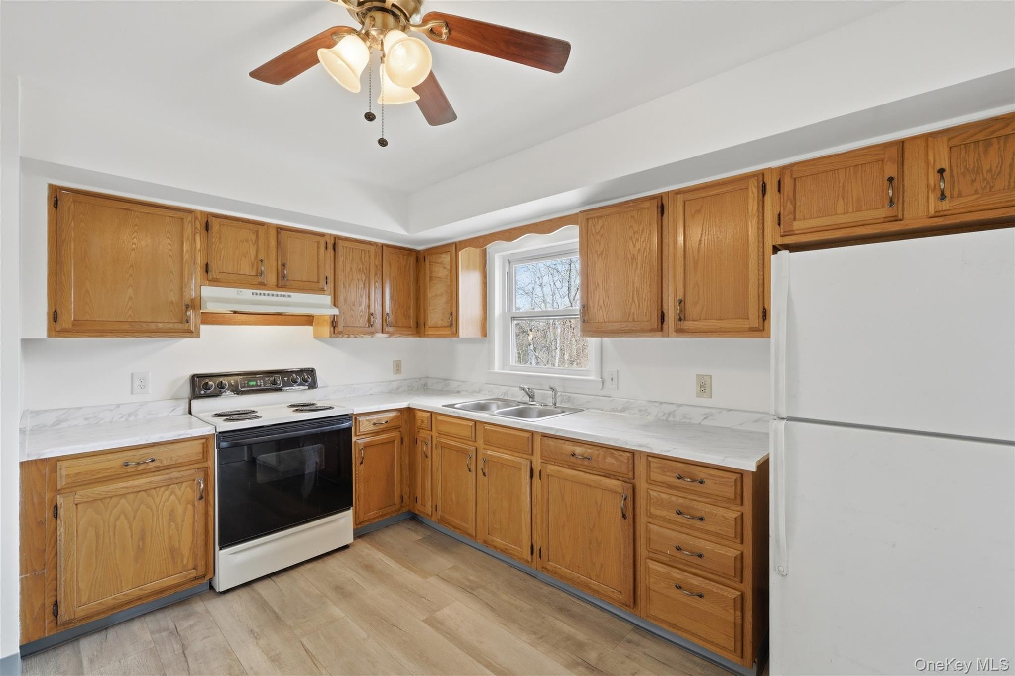 Single Family Ridge  Ulster County, NY 12542, MLS-975692-8