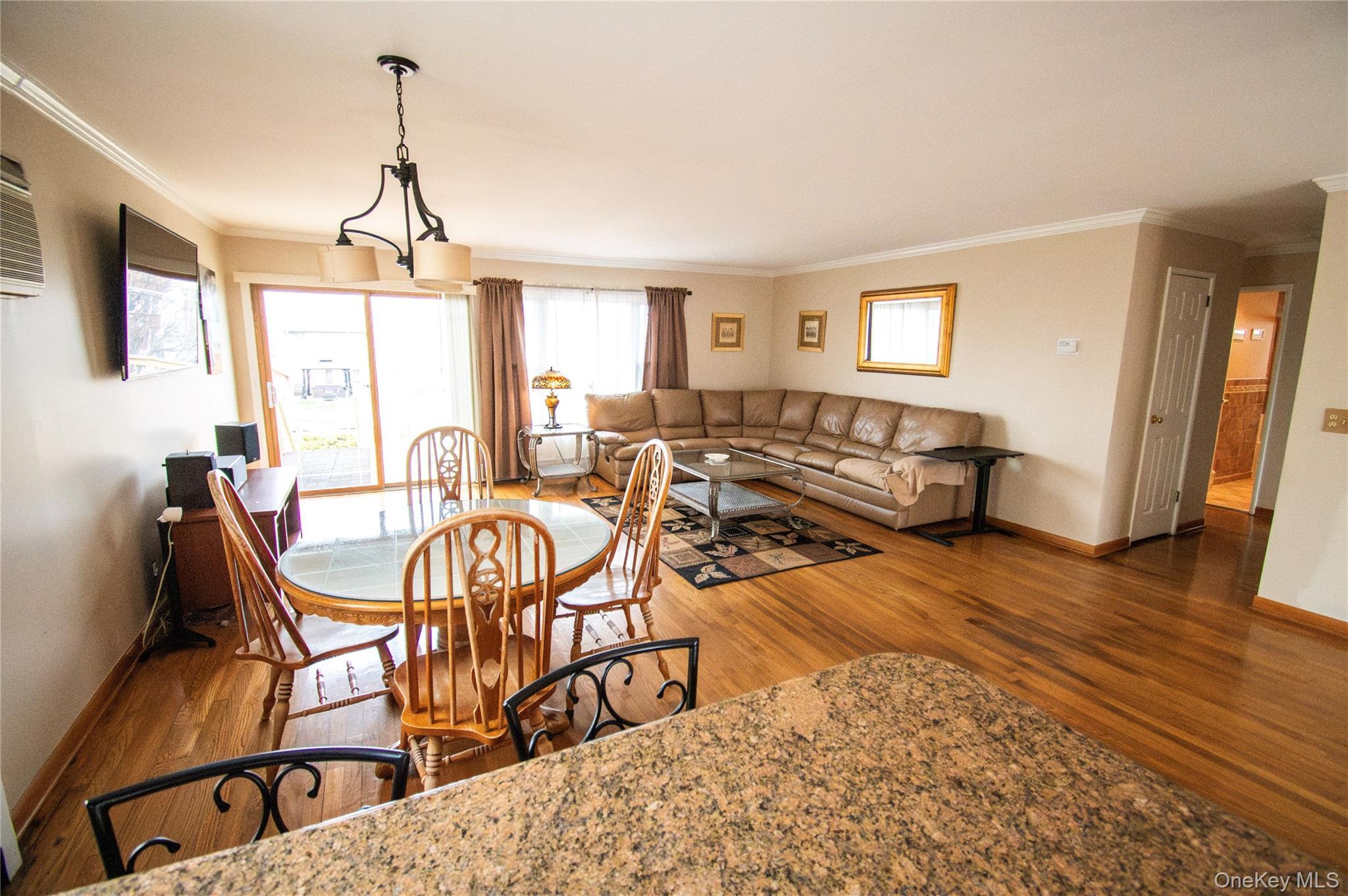 Single Family 2nd  Nassau County, NY 11520, MLS-975694-10