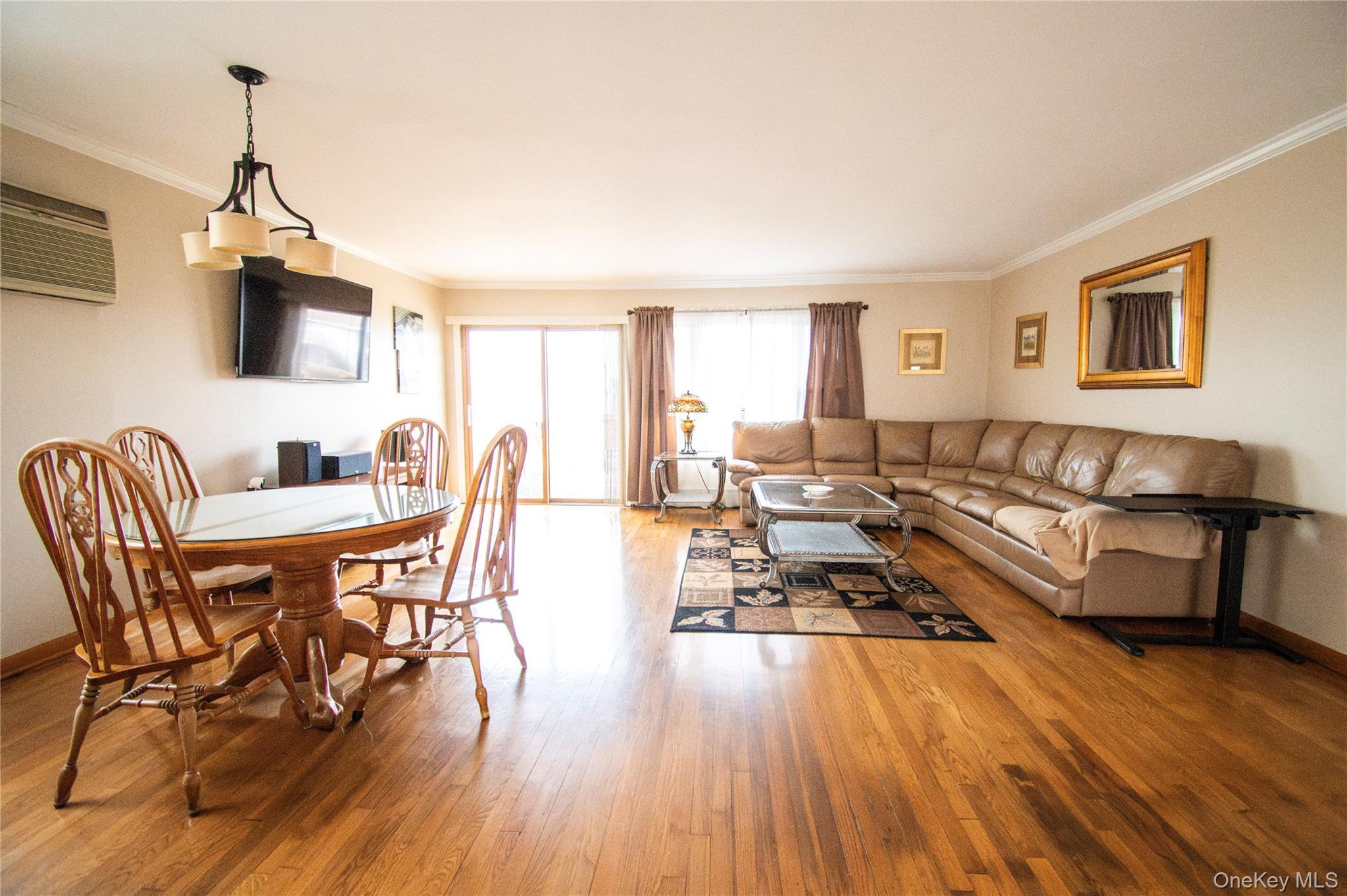 Single Family 2nd  Nassau County, NY 11520, MLS-975694-11