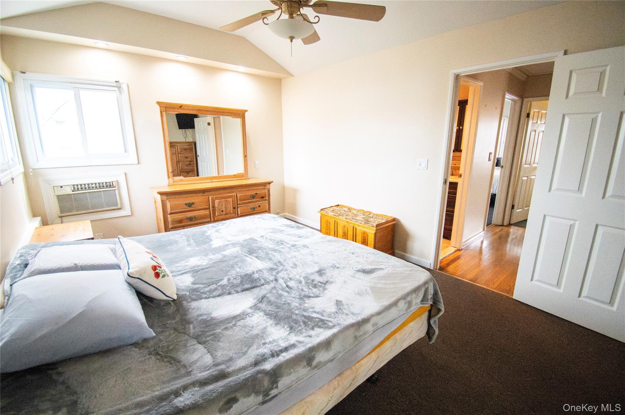 Single Family 2nd  Nassau County, NY 11520, MLS-975694-22