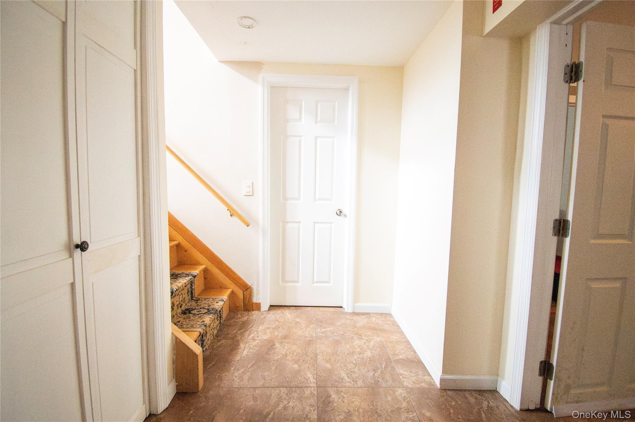 Single Family 2nd  Nassau County, NY 11520, MLS-975694-23