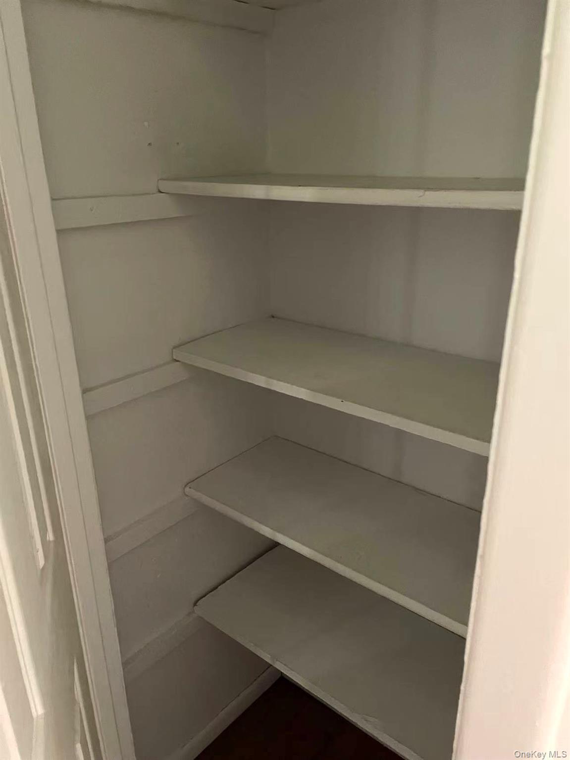 Condo 64th  Queens, NY 11364, MLS-975696-11