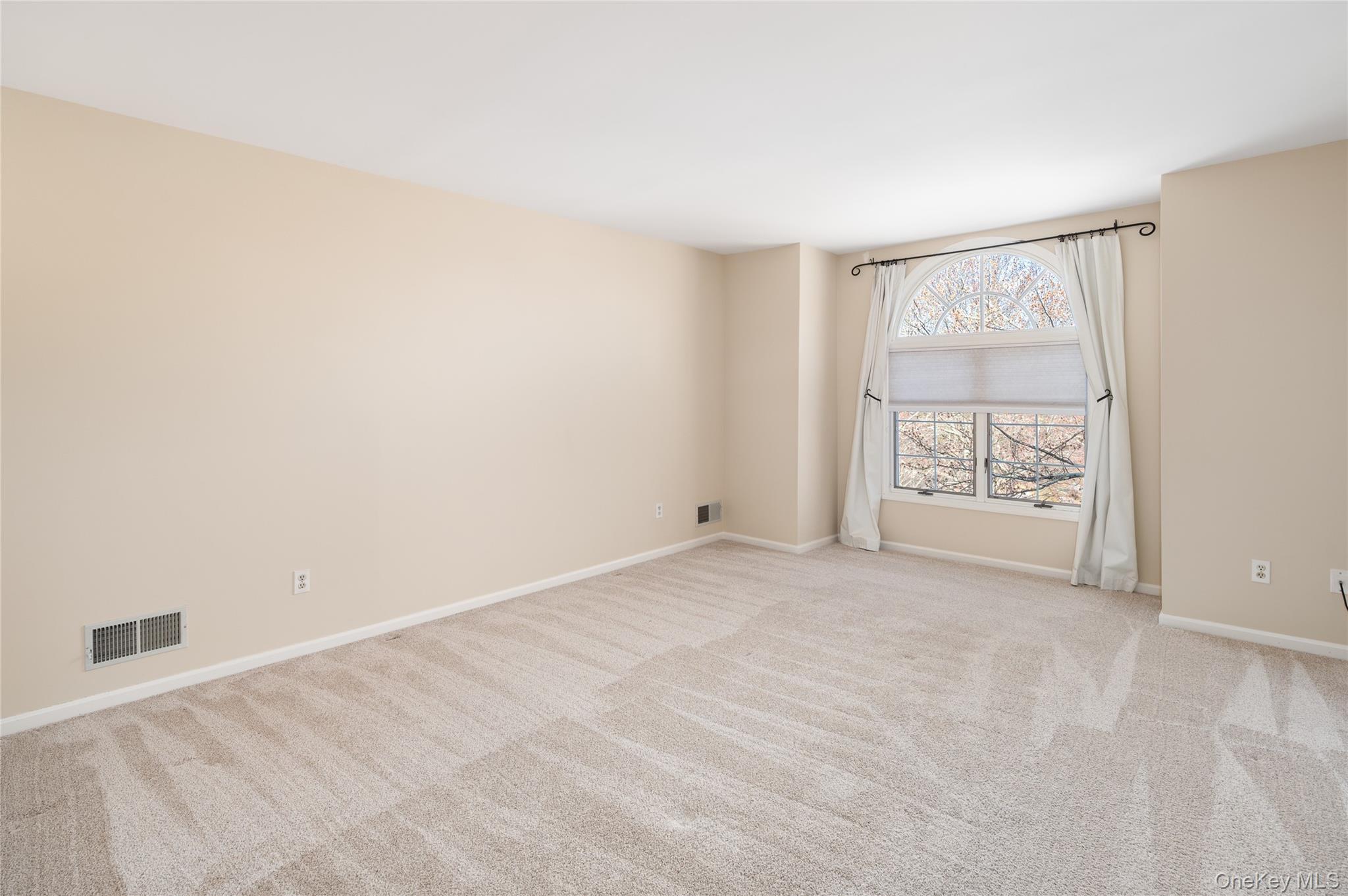 Single Family Regent  Westchester County, NY 10549, MLS-975699-15