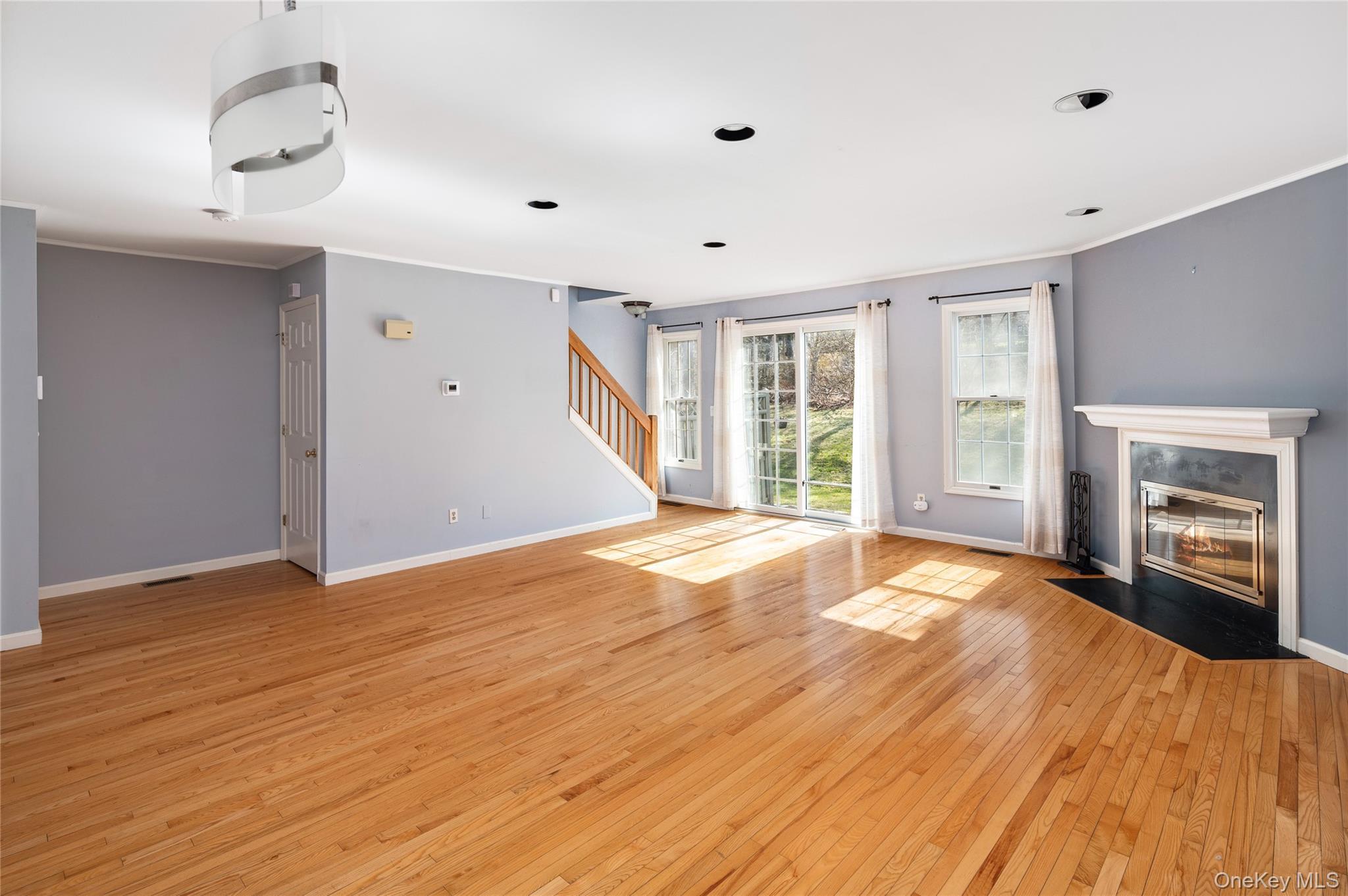 Single Family Regent  Westchester County, NY 10549, MLS-975699-18