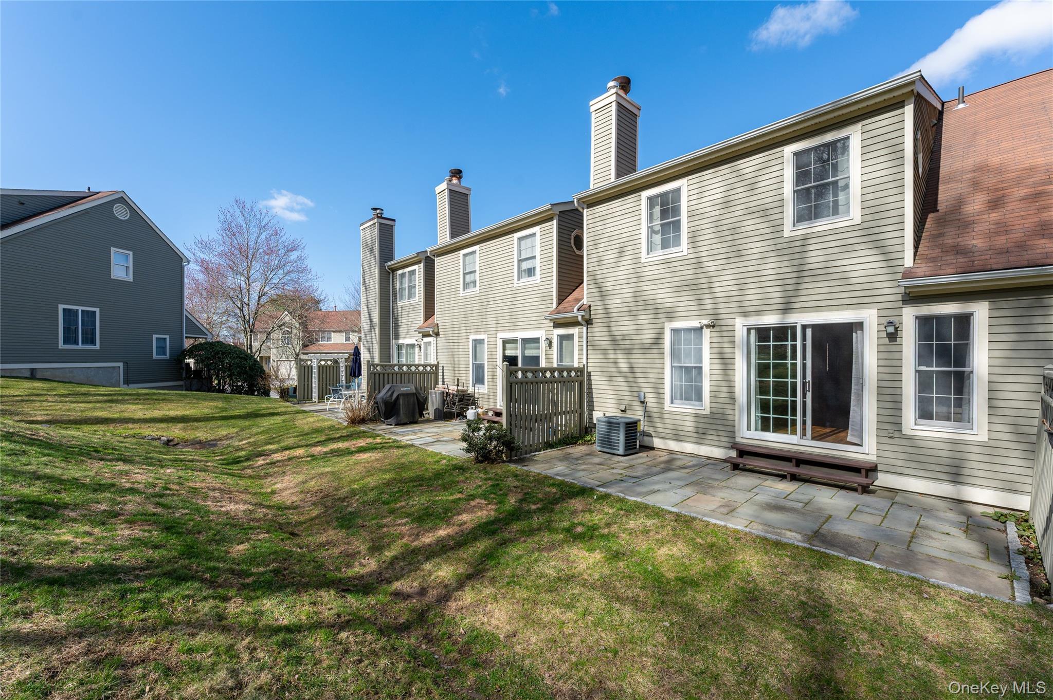 Single Family Regent  Westchester County, NY 10549, MLS-975699-35