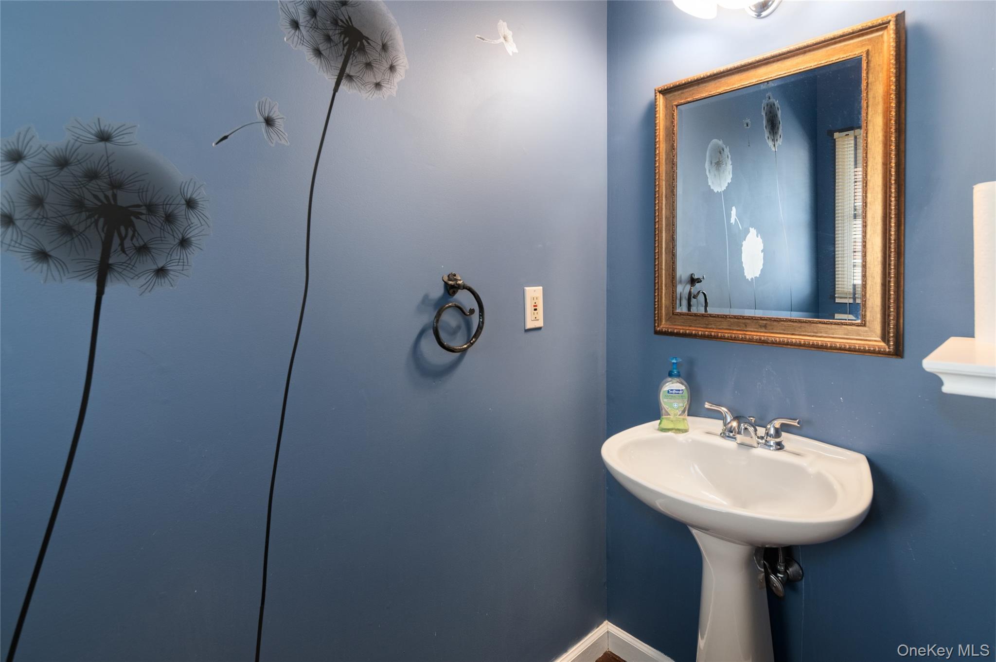 Single Family Regent  Westchester County, NY 10549, MLS-975699-5