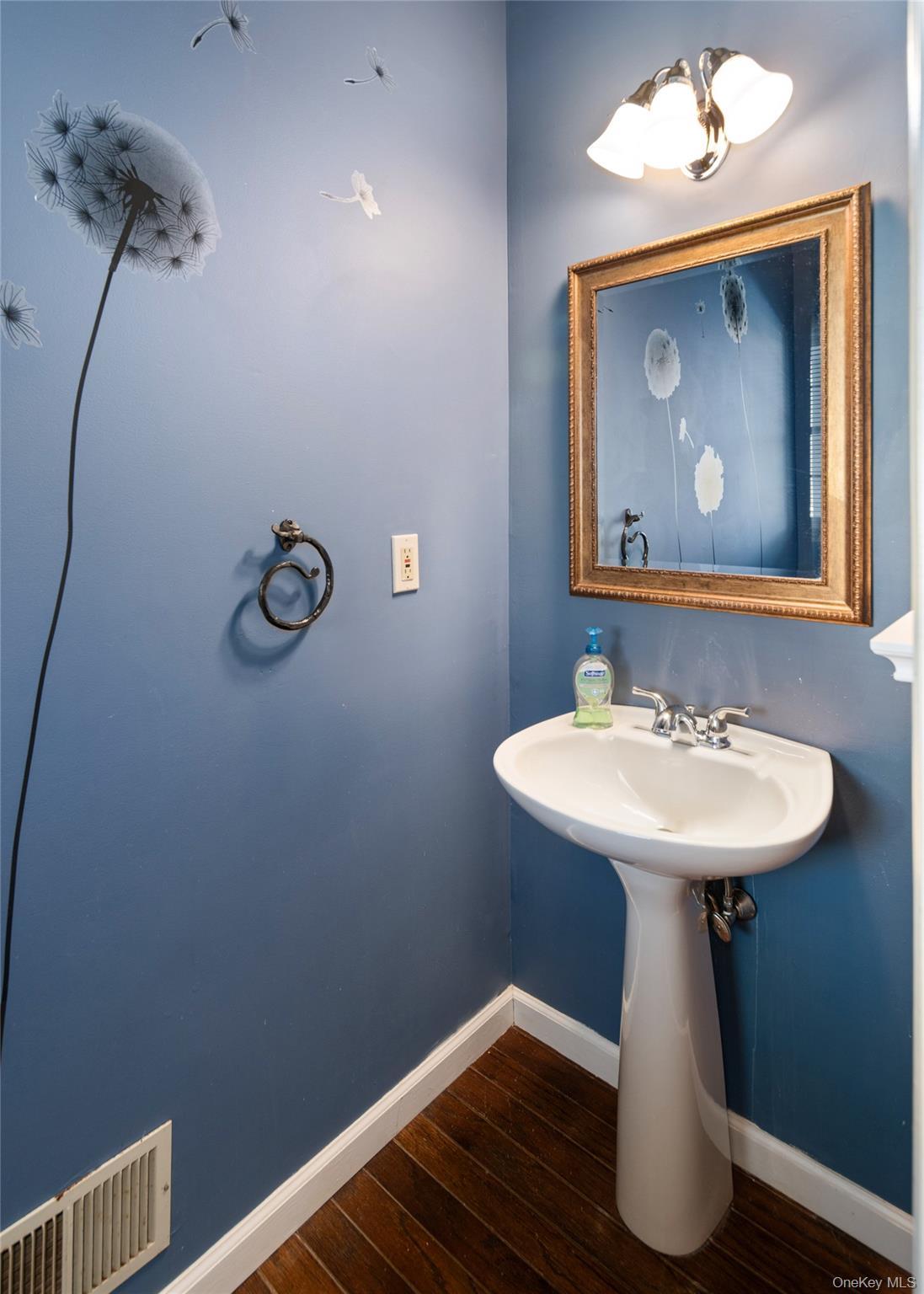 Single Family Regent  Westchester County, NY 10549, MLS-975699-6