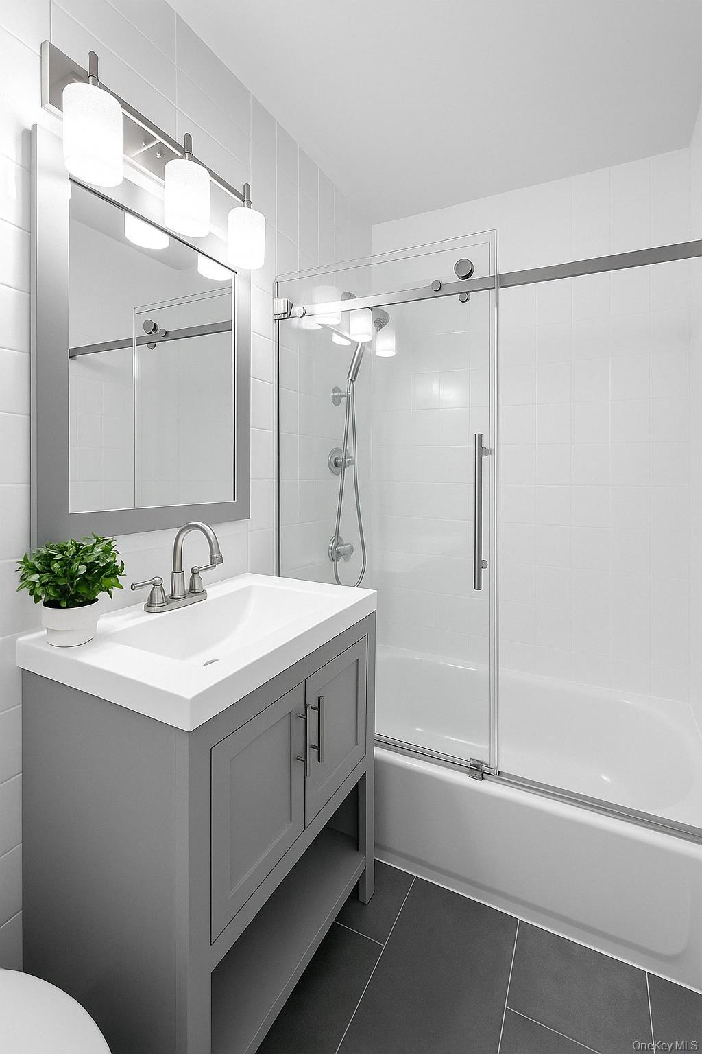 Condo 84th  Queens, NY 11414, MLS-975700-11