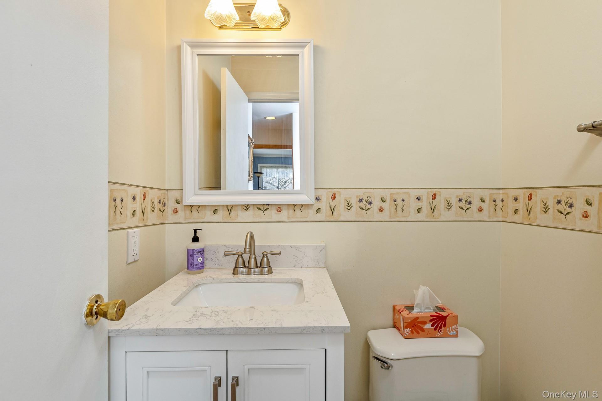 Single Family Oak  Suffolk County, NY 11763, MLS-975705-14