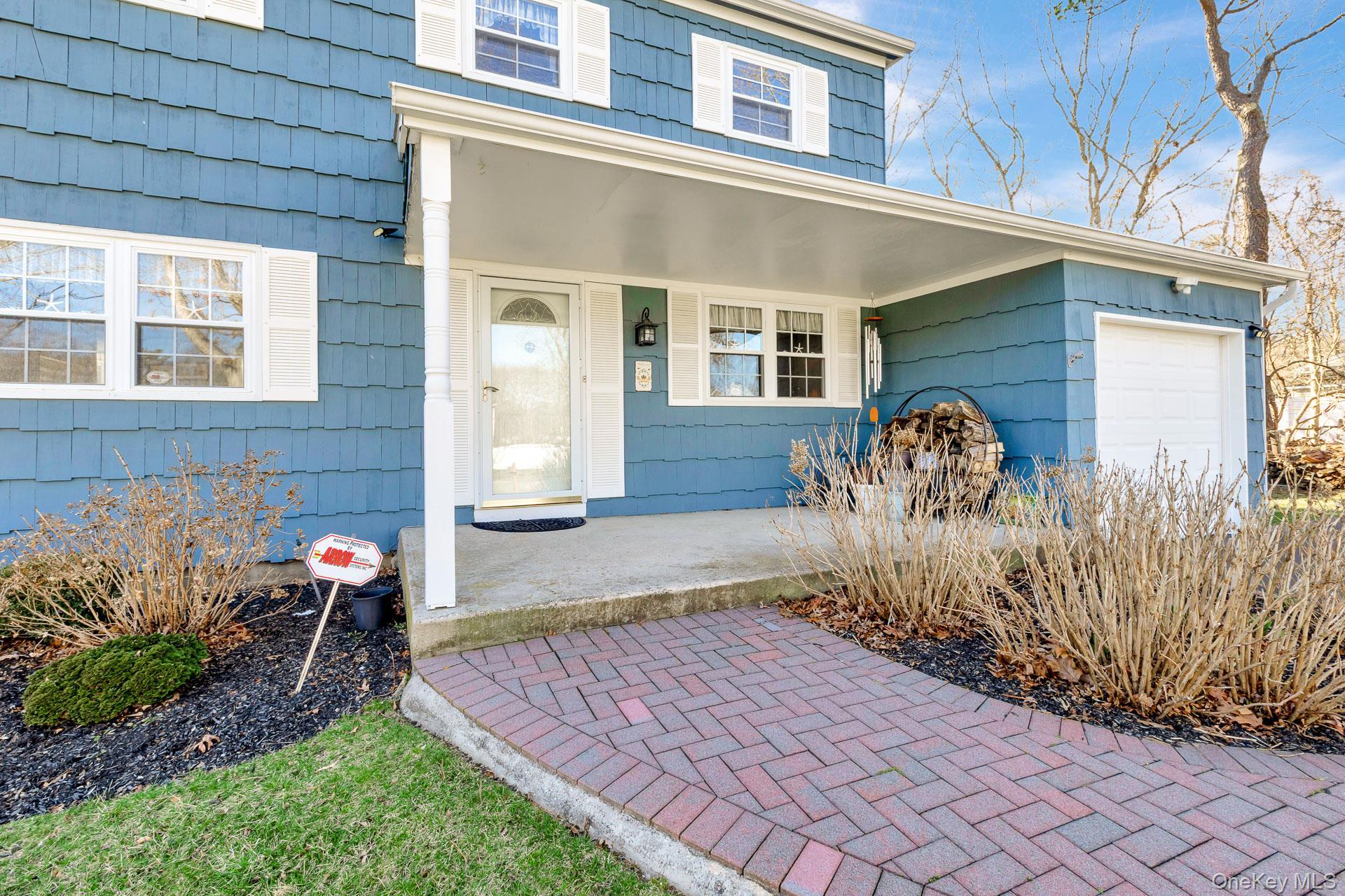 Single Family Oak  Suffolk County, NY 11763, MLS-975705-2