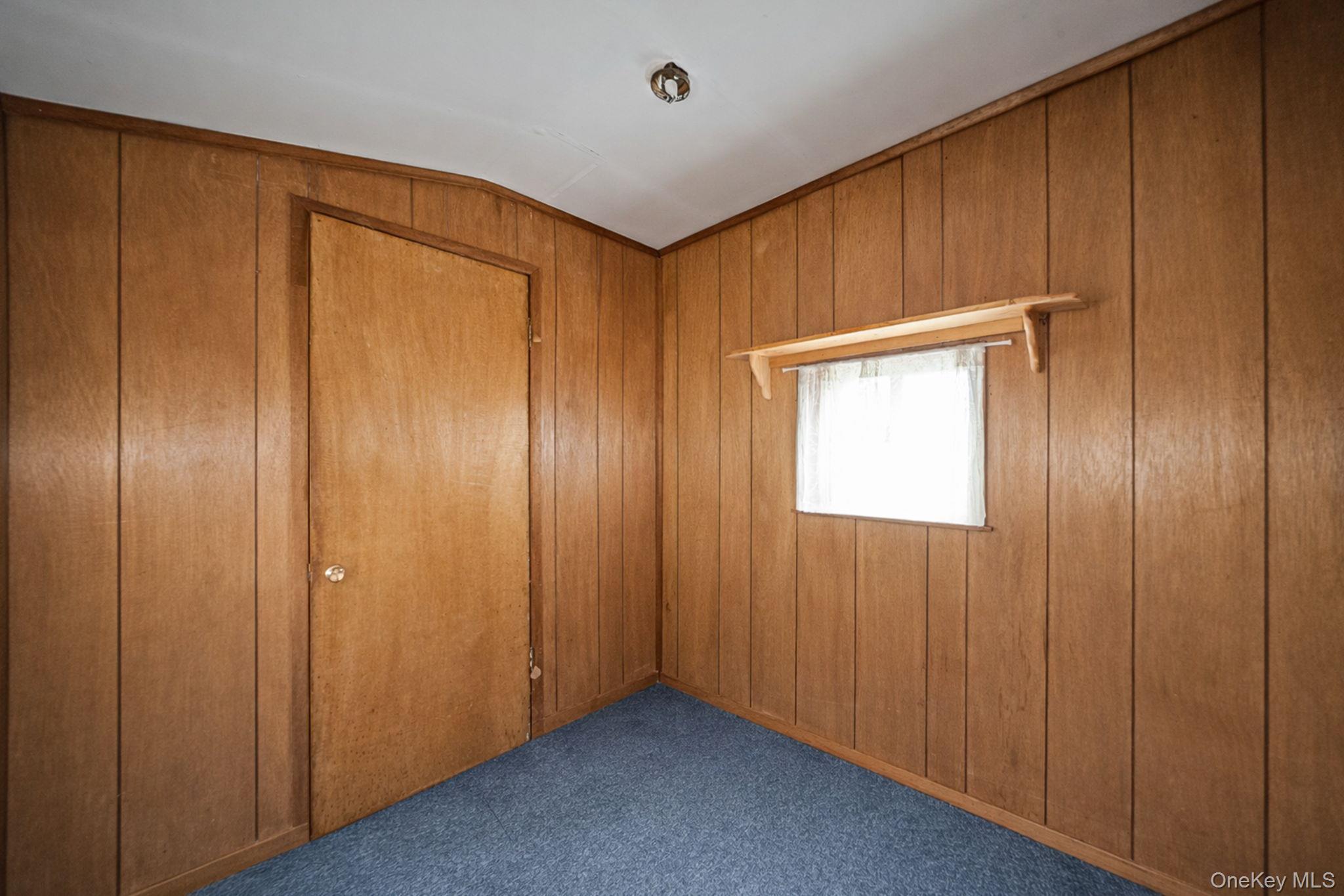 Single Family Rosemont  Suffolk County, NY 11738, MLS-975733-16