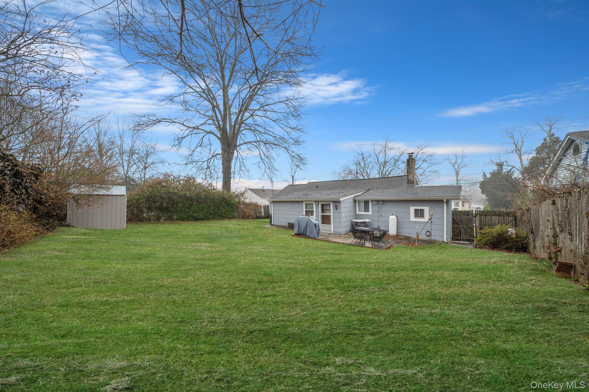 Single Family Rosemont  Suffolk County, NY 11738, MLS-975733-29