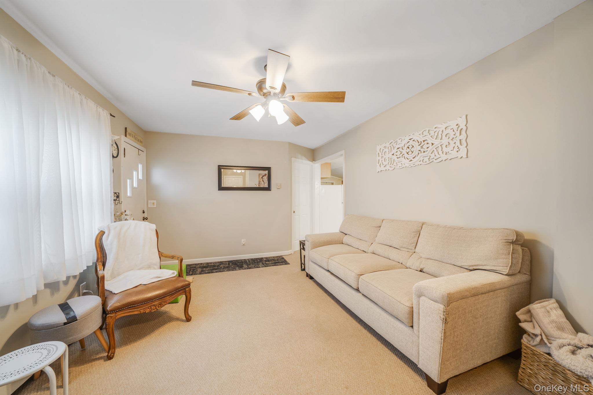 Single Family Rosemont  Suffolk County, NY 11738, MLS-975733-7