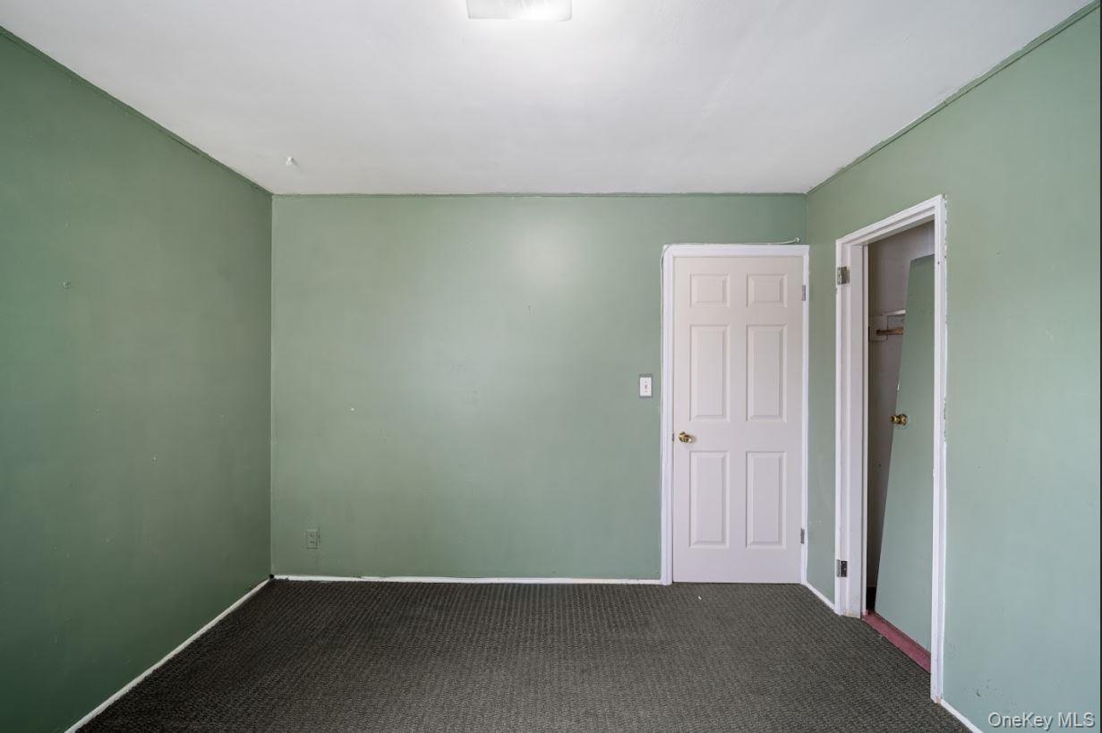 Single Family 145th Queens, NY 11413, MLS-975737-14