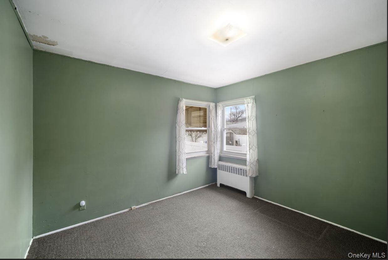 Single Family 145th Queens, NY 11413, MLS-975737-15