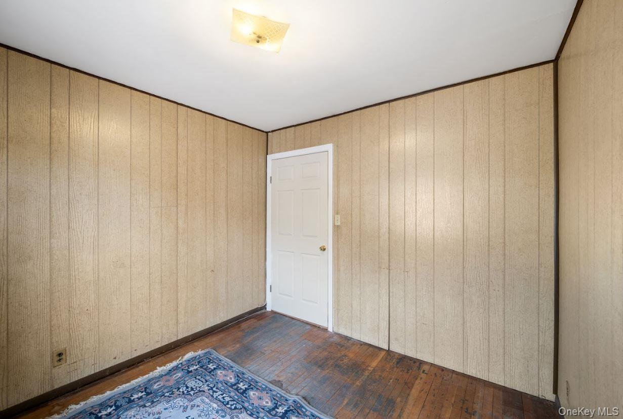 Single Family 145th Queens, NY 11413, MLS-975737-16