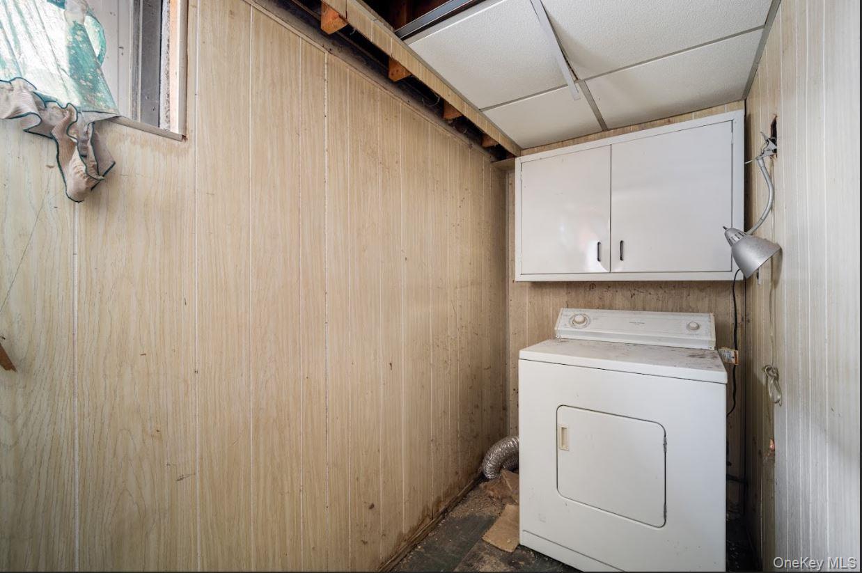 Single Family 145th Queens, NY 11413, MLS-975737-19