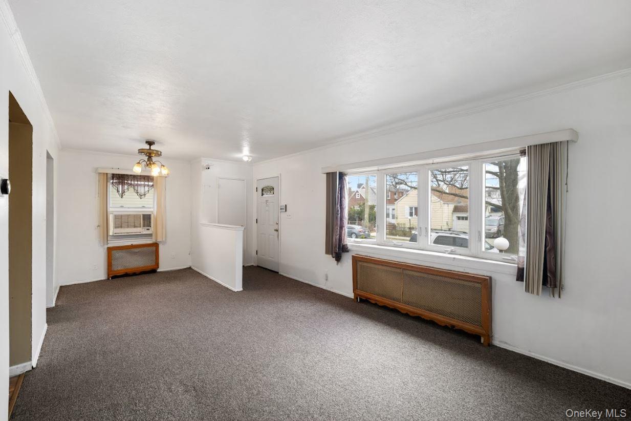 Single Family 145th Queens, NY 11413, MLS-975737-8