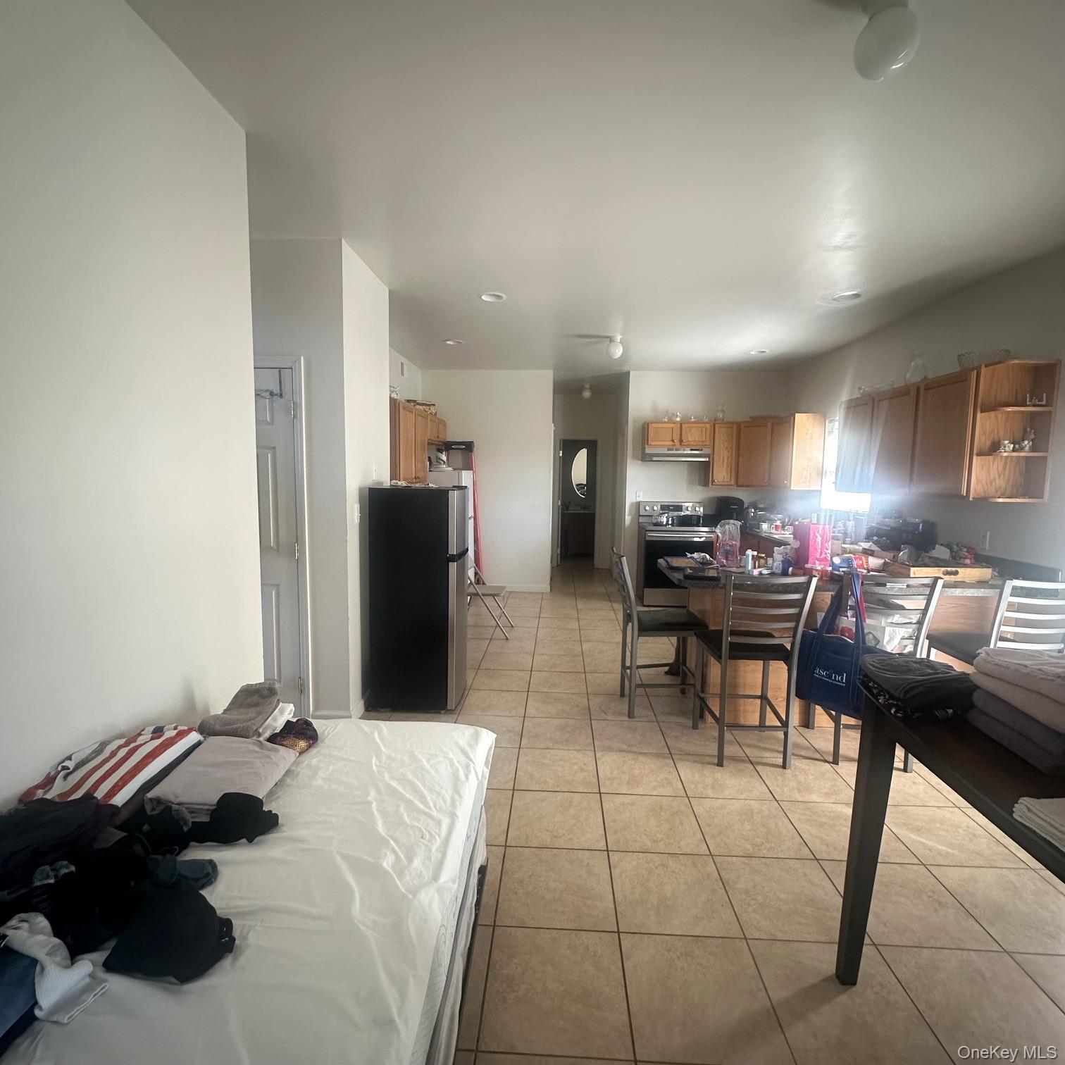 Single Family 28  Suffolk County, NY 11798, MLS-975739-4
