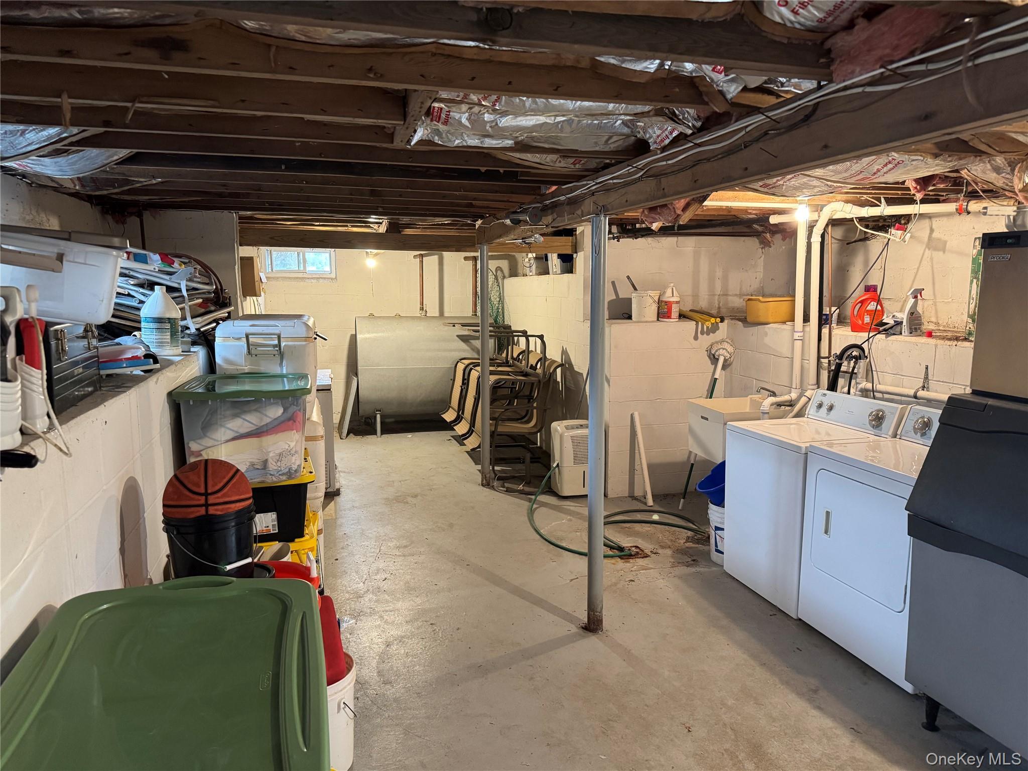 Single Family Cedar  Suffolk County, NY 11764, MLS-975753-12