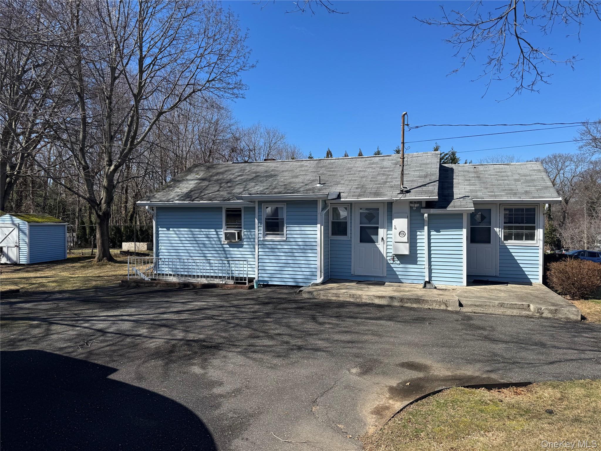 Single Family Cedar  Suffolk County, NY 11764, MLS-975753-3