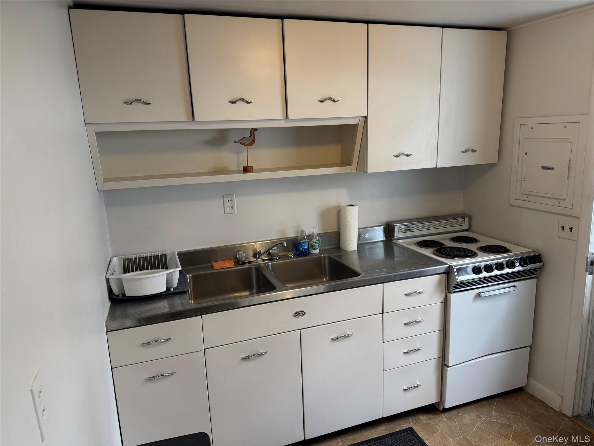 Single Family Cedar  Suffolk County, NY 11764, MLS-975753-9