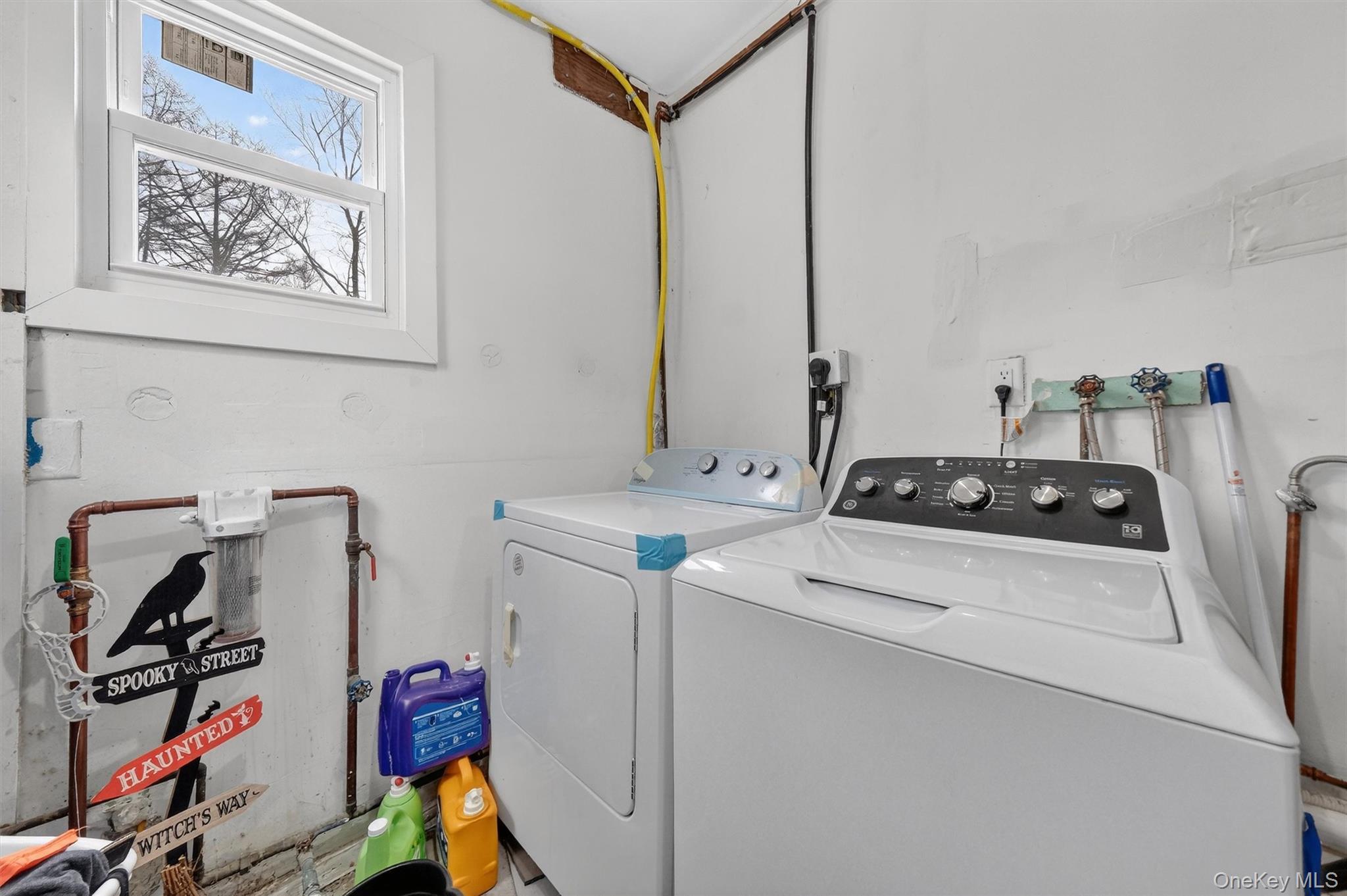 Single Family Sunrise  Ulster County, NY 12589, MLS-975756-17