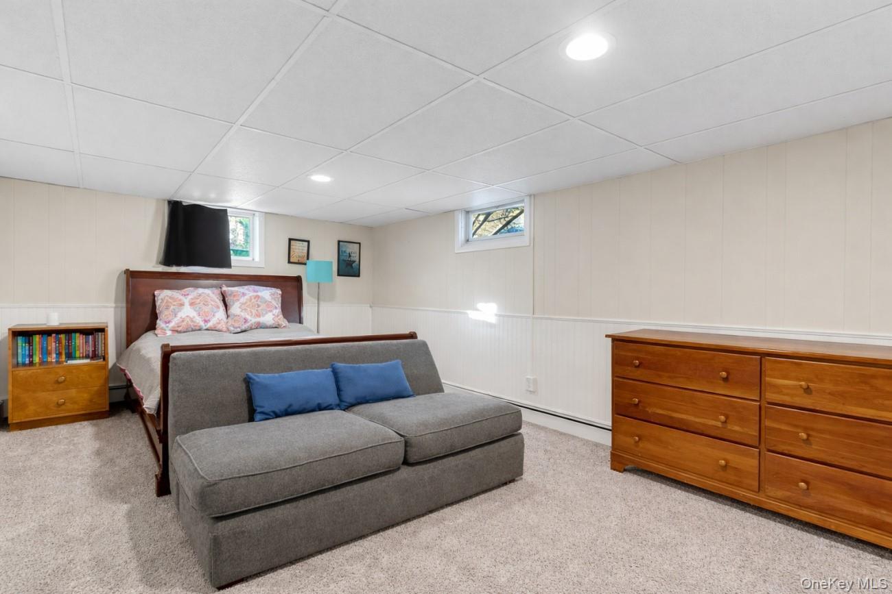 Single Family Closs  Dutchess County, NY 12572, MLS-975760-17