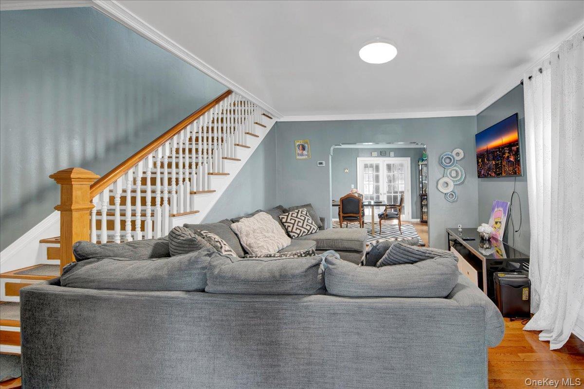 Single Family Boyd  Bronx, NY 10466, MLS-975773-4