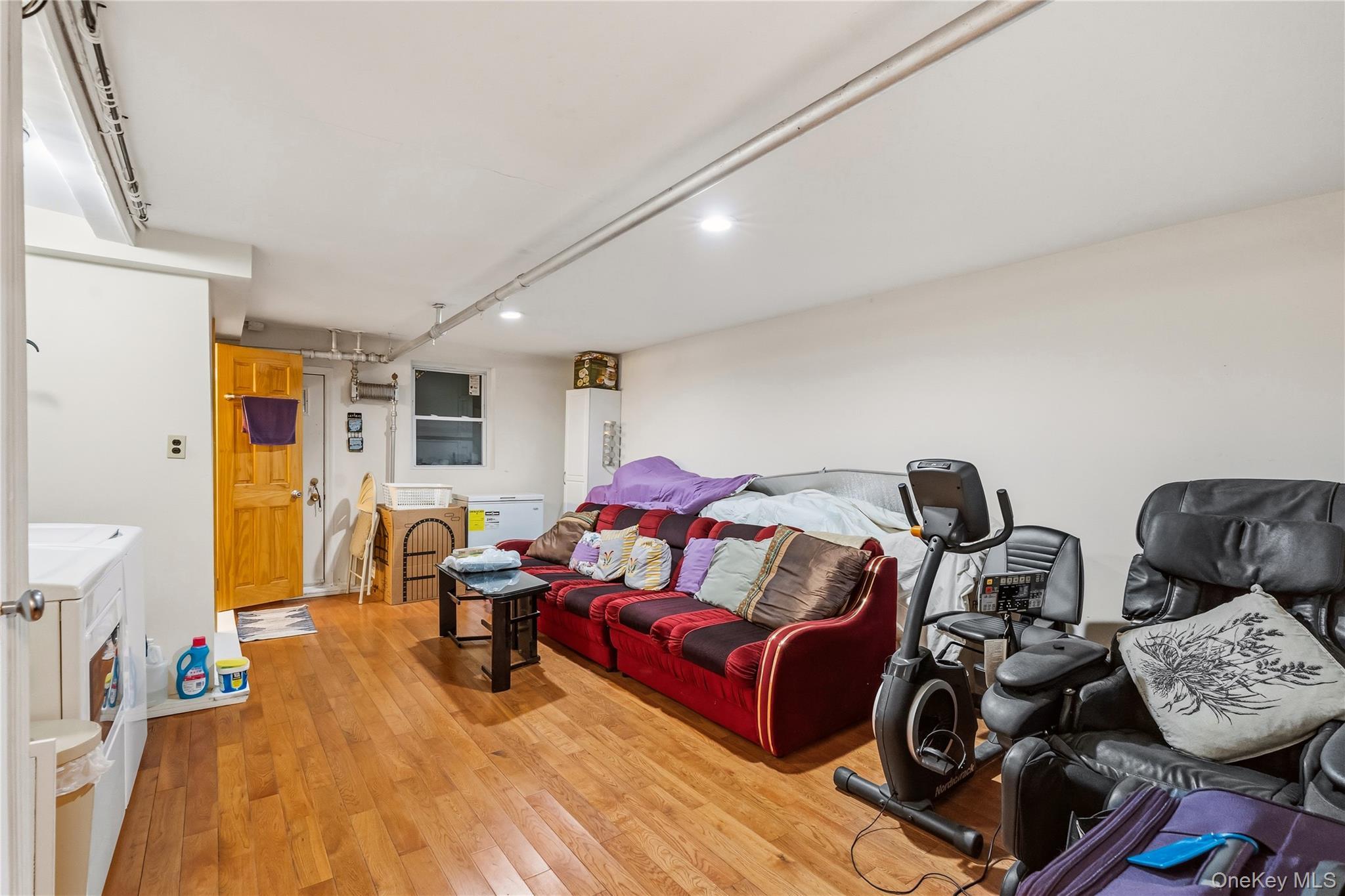 Single Family Hubbard Brooklyn, NY 11235, MLS-975775-23